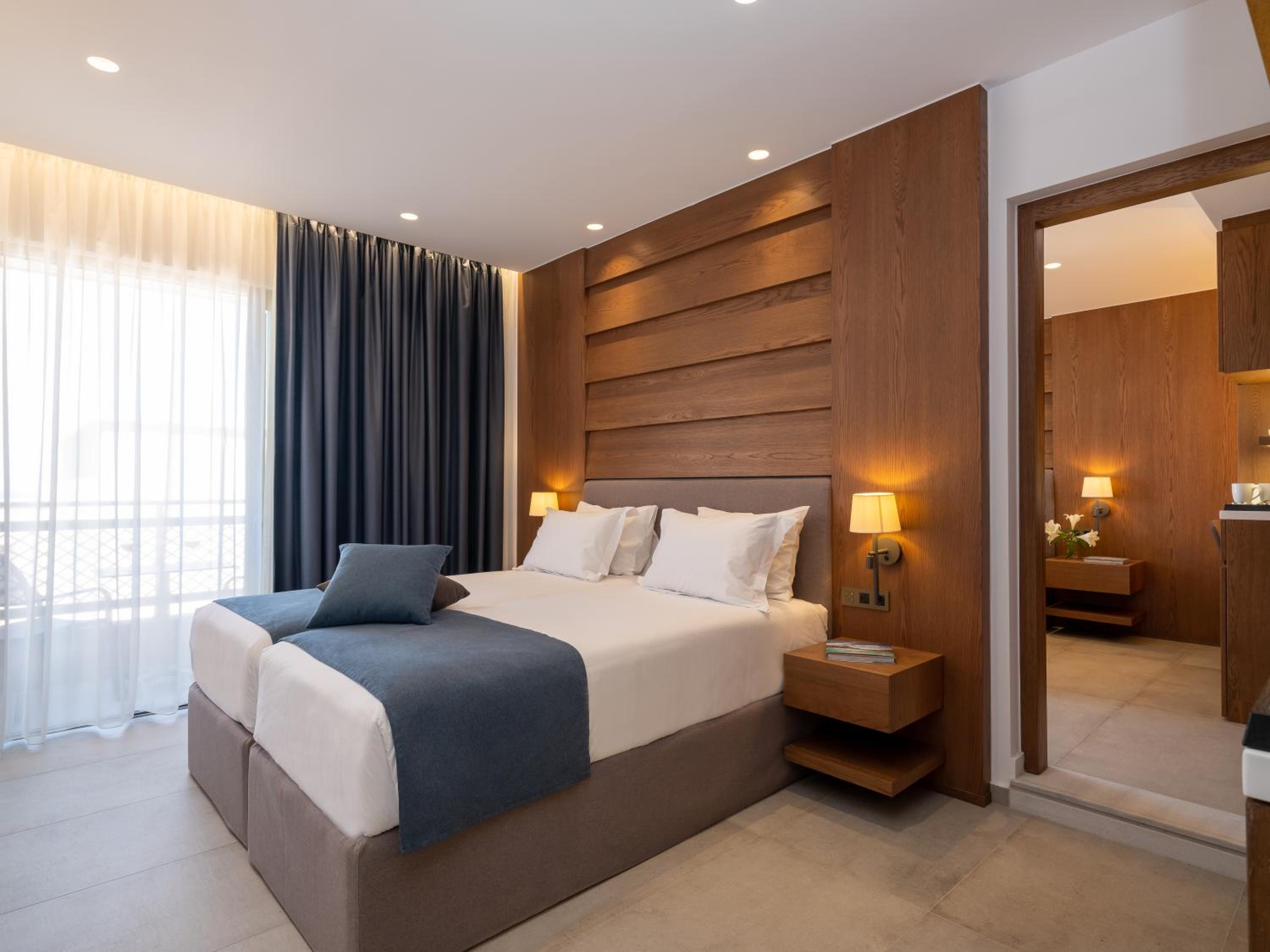 Exclusive Family Suite 2 Bedrooms and 1 bathroom with Garden or Pool view thumbnail 6