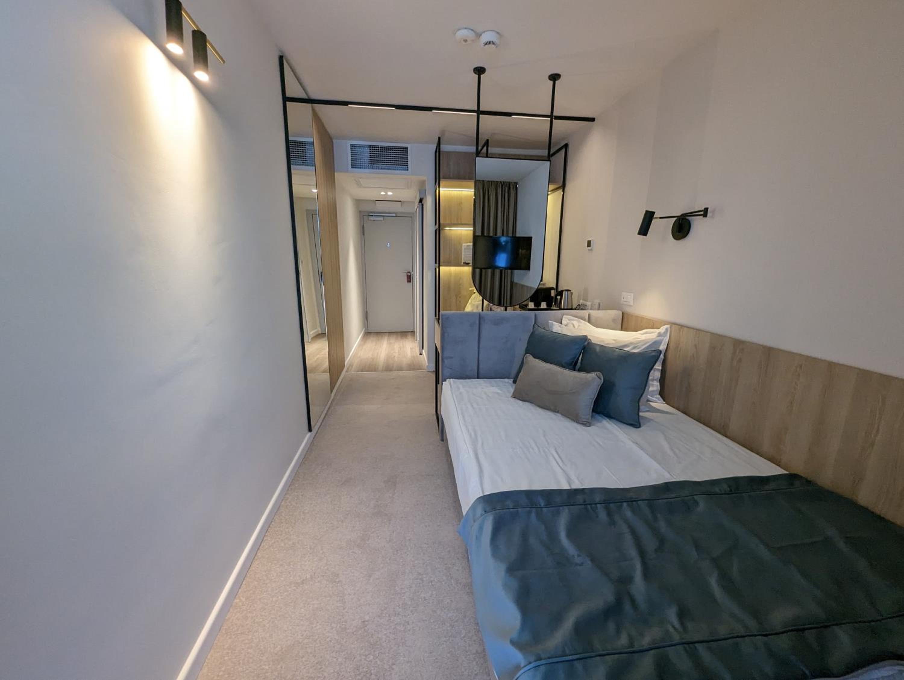 Single Room with Garden View photo 2