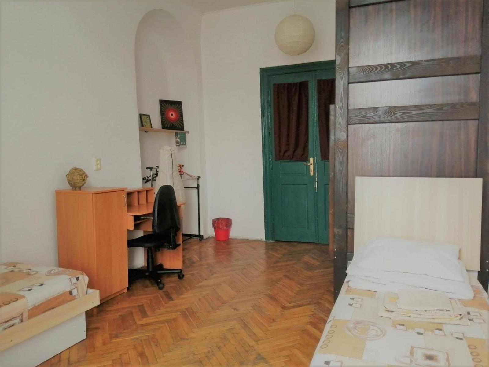 Economy Quadruple Room with Shared Bathroom photo 1