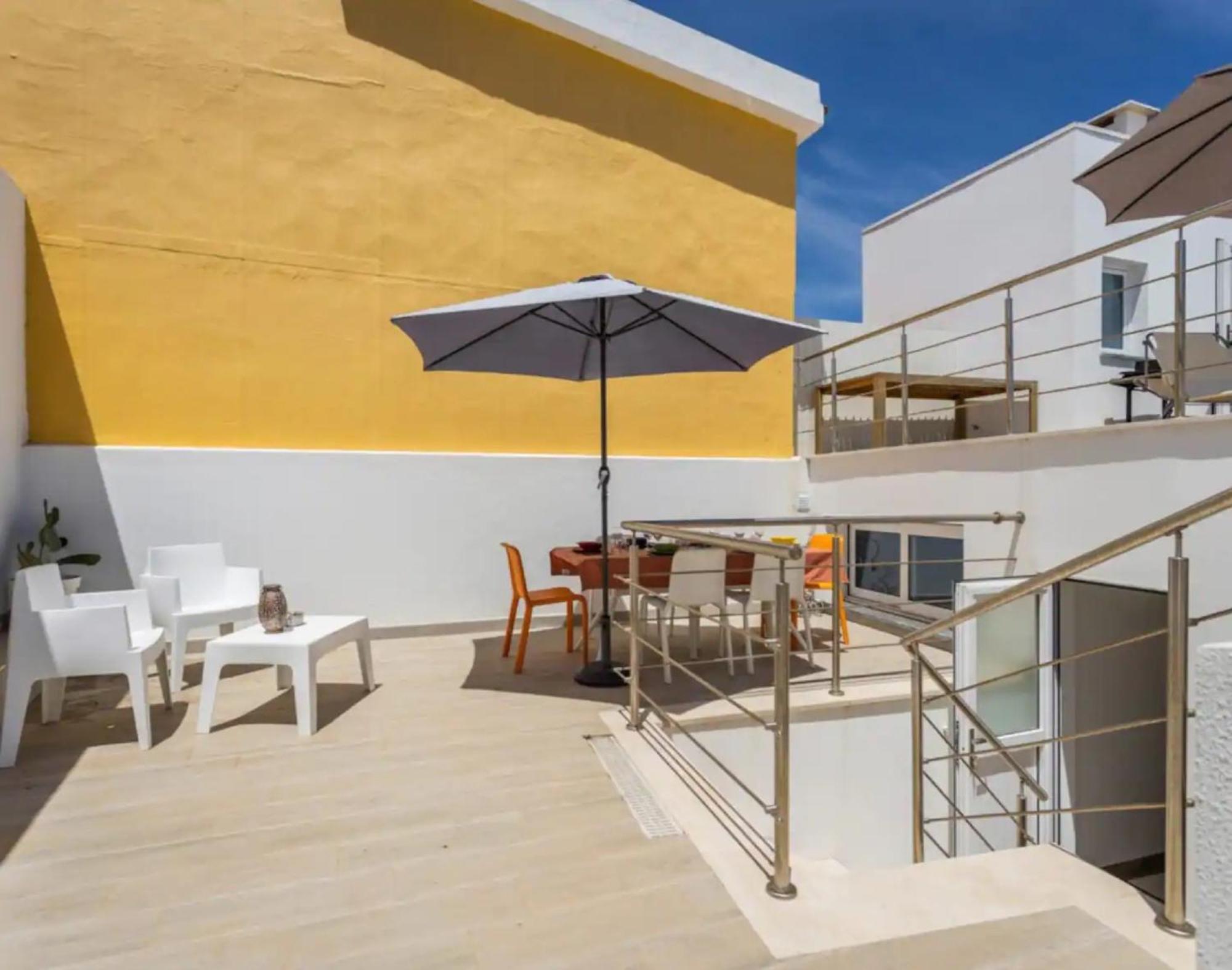 Villa photo 3