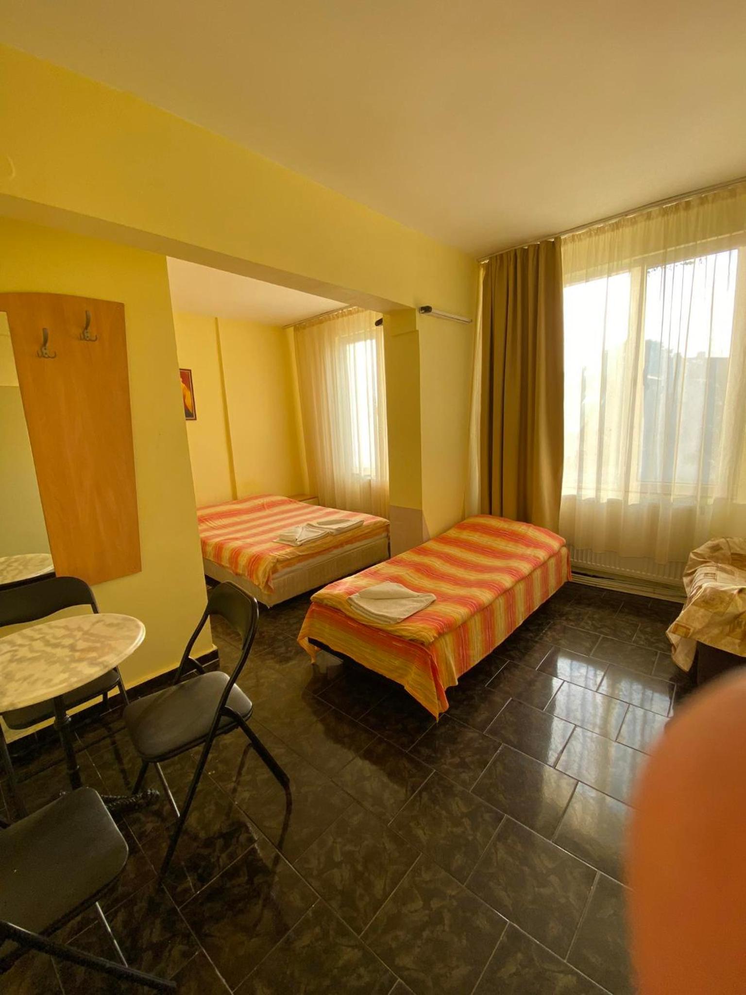 Standard Twin Room photo 1