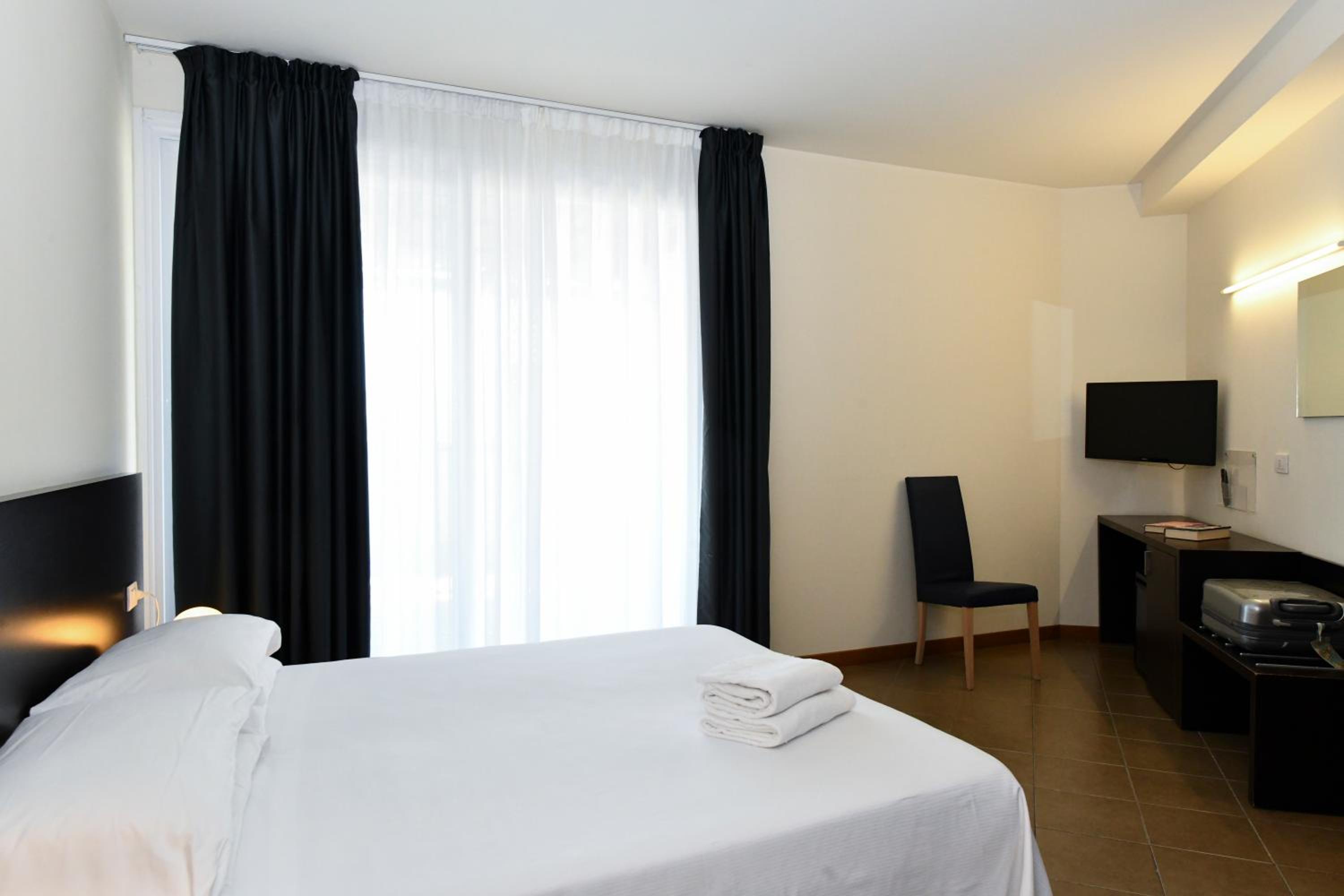 Double Room with Terrace photo 3