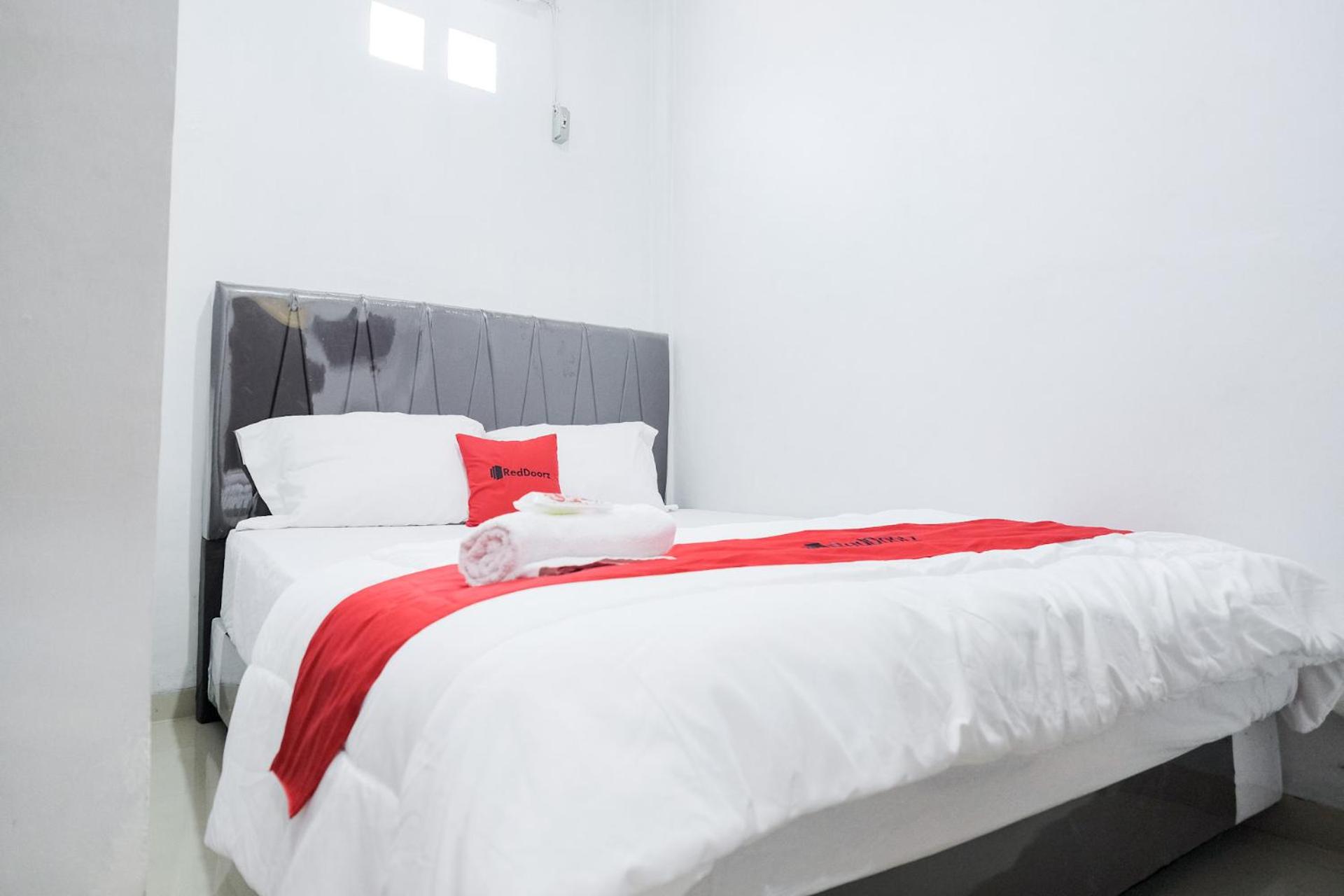 Queen Room - Photo 3