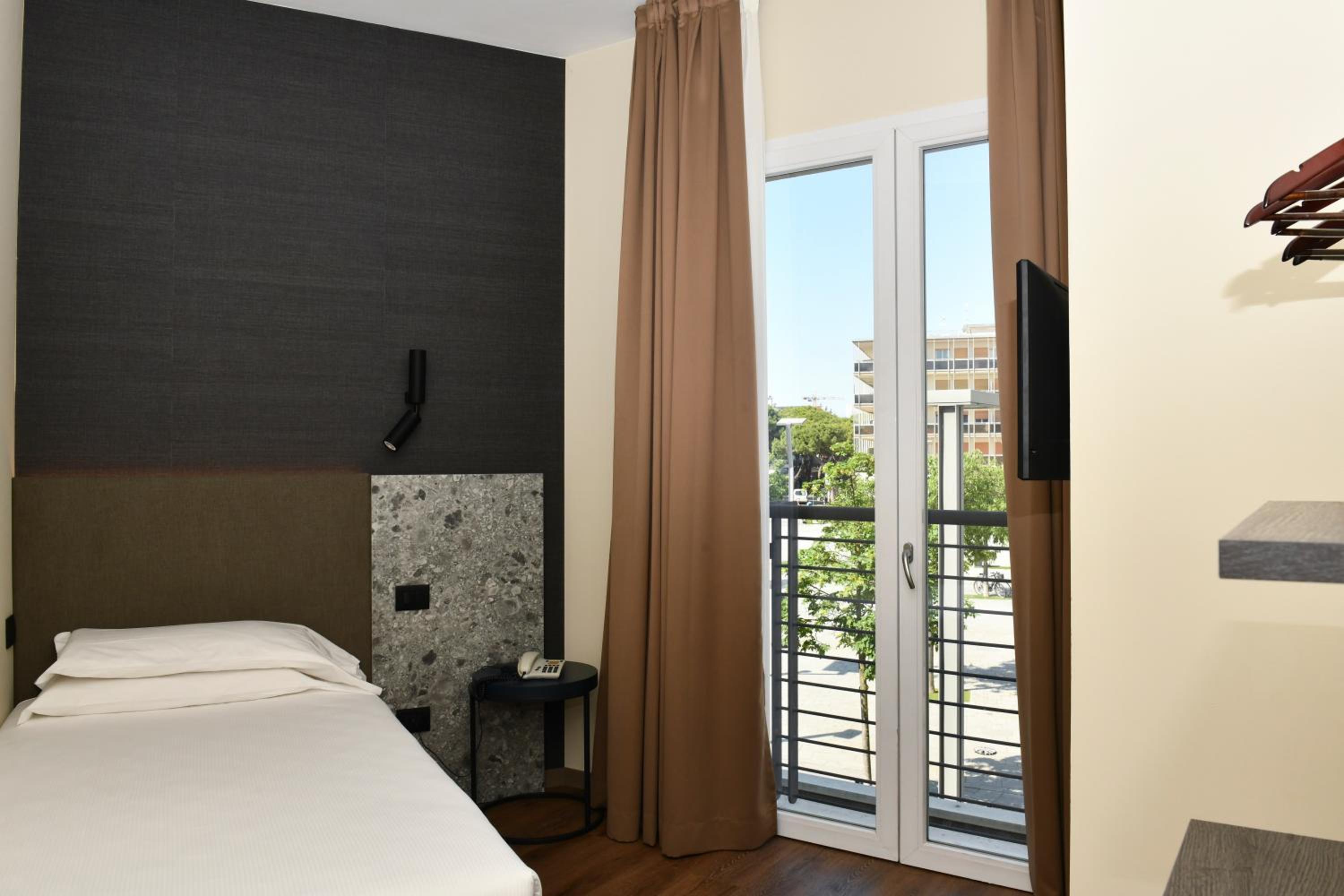 Superior Single Room photo 1