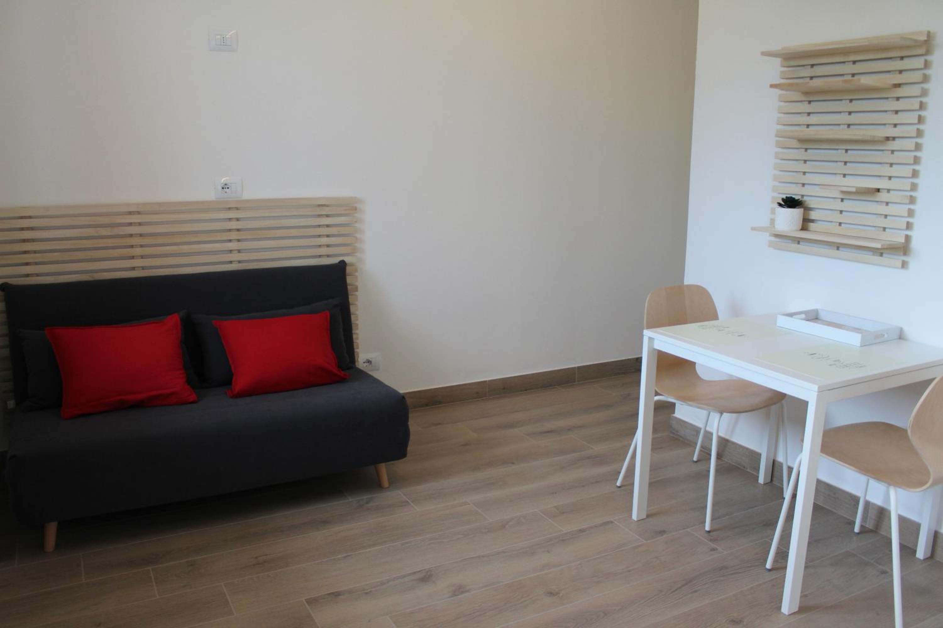 Large Double Room photo 2
