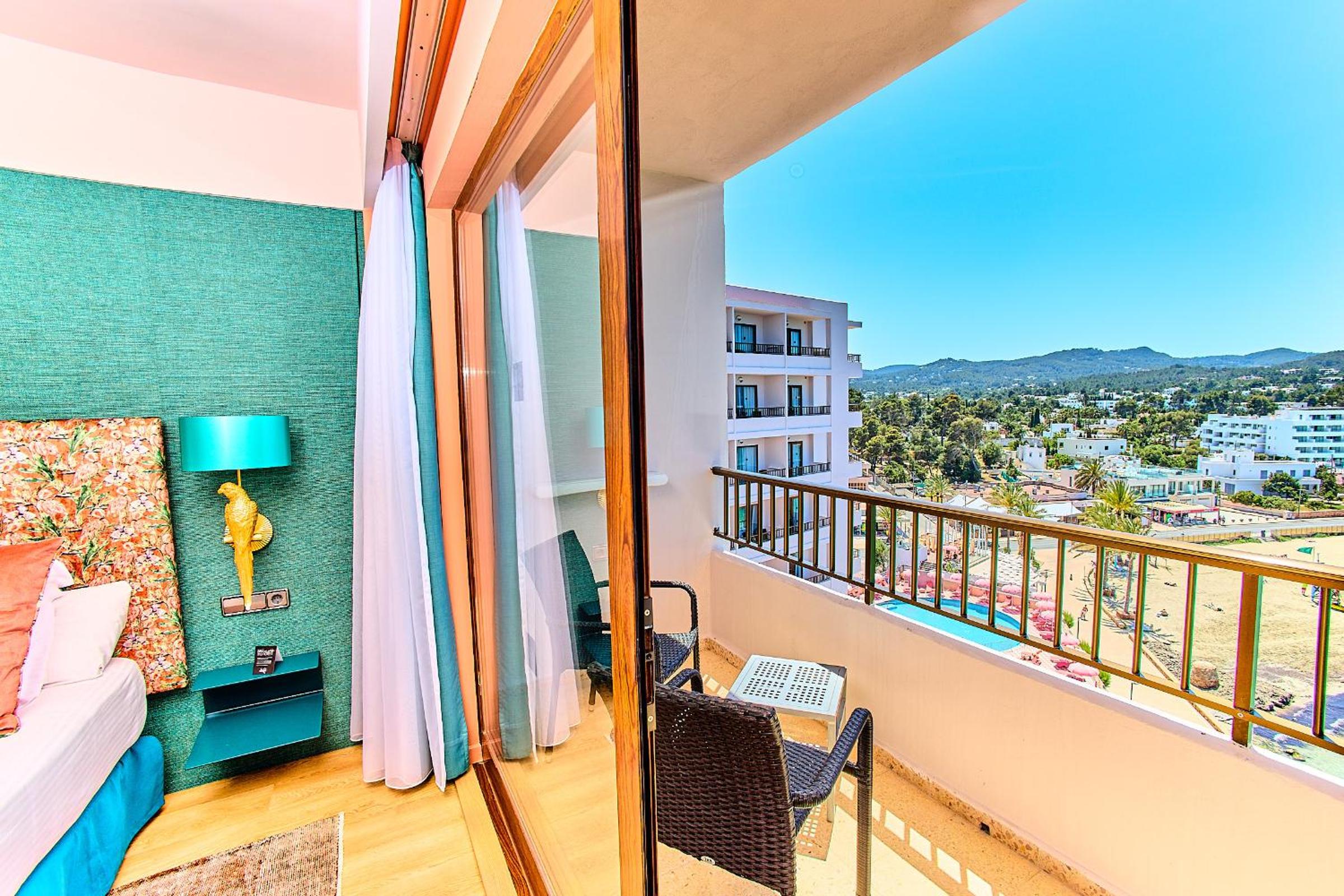 Superior Double Room with Sea View