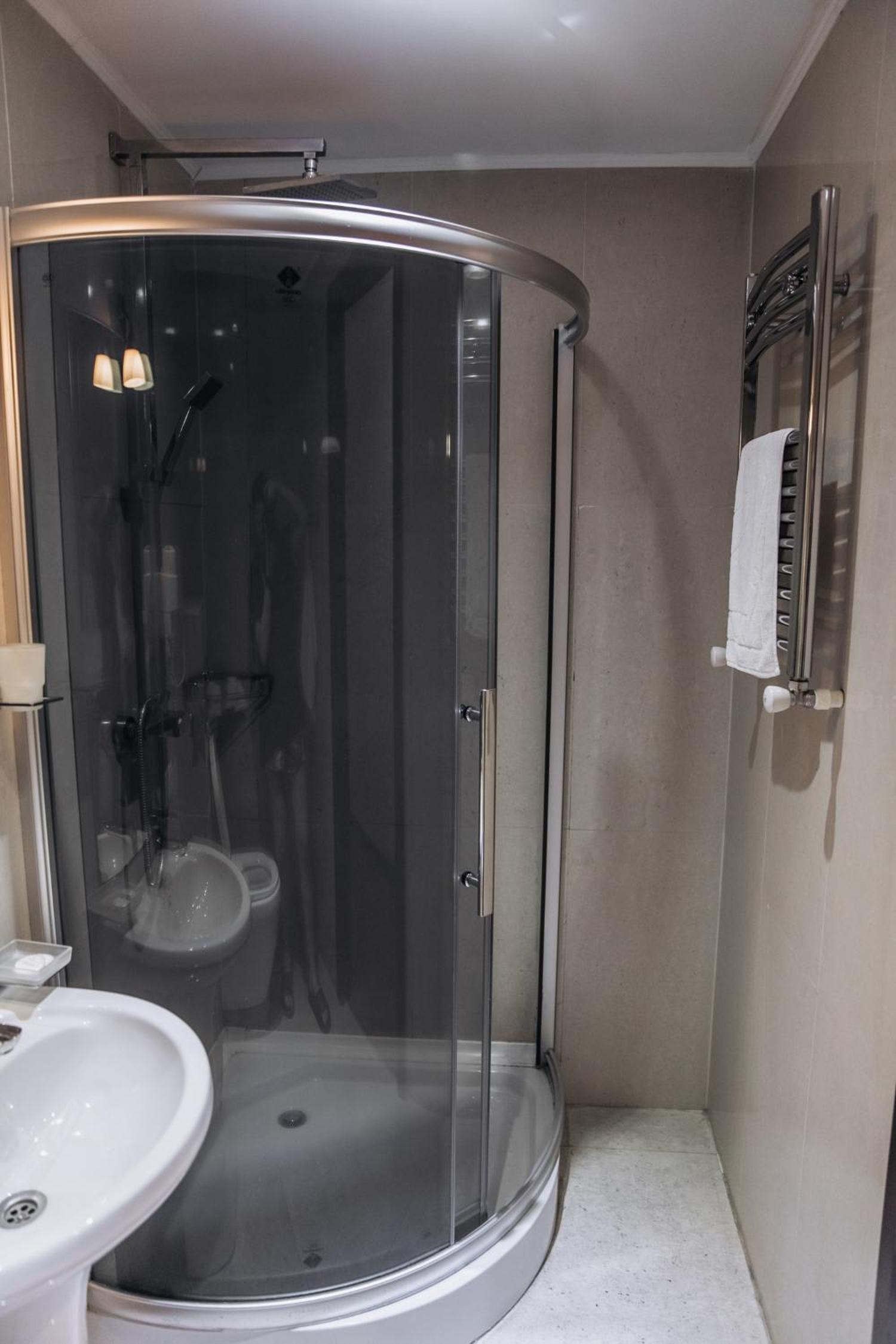 Economy Double or Twin Room