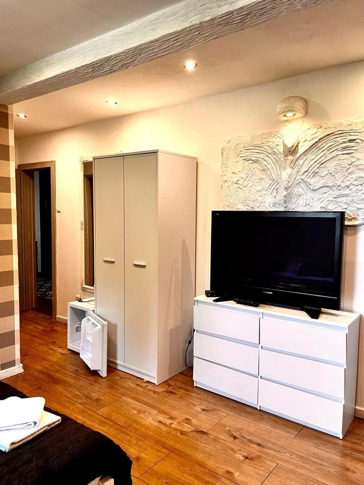 Standard Quadruple Room photo 2