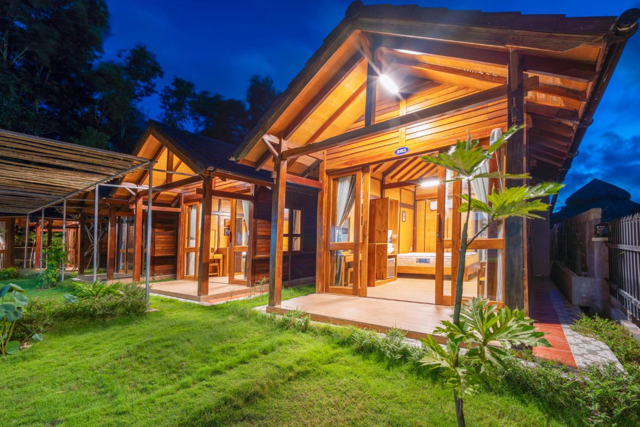 Double Room with Garden View - Photo 12