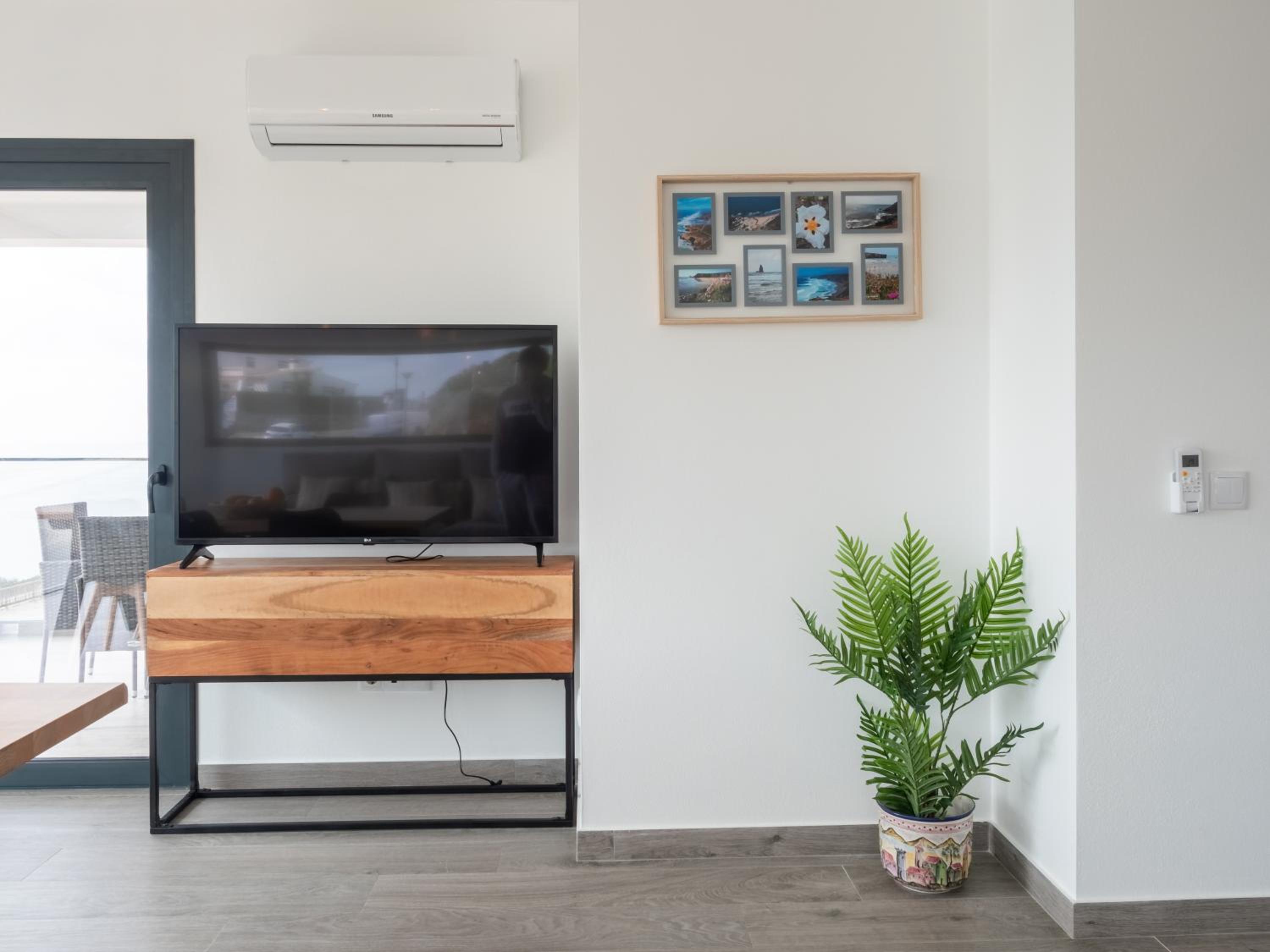 Superior Apartment photo 3
