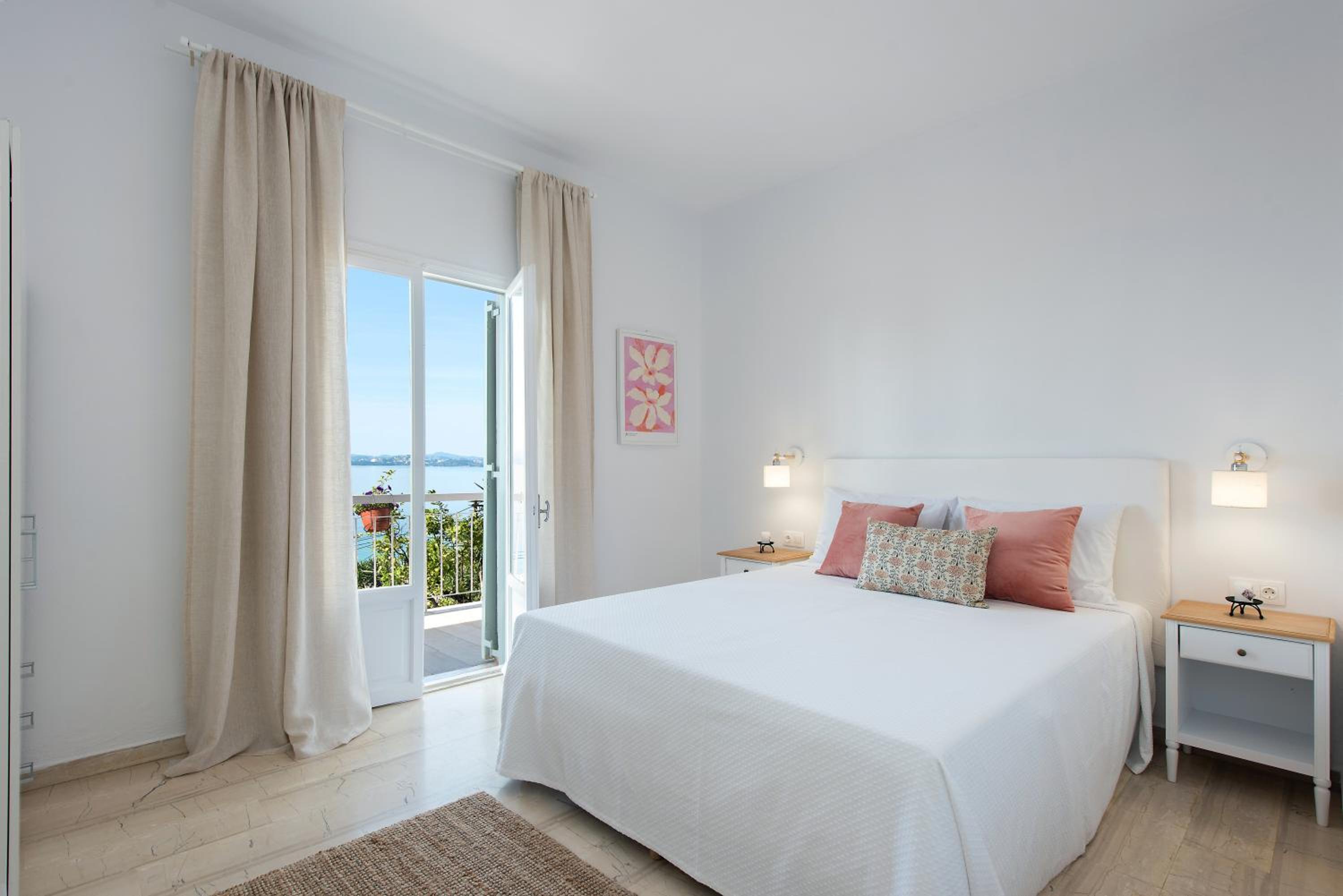 Deluxe Suite with Sea View