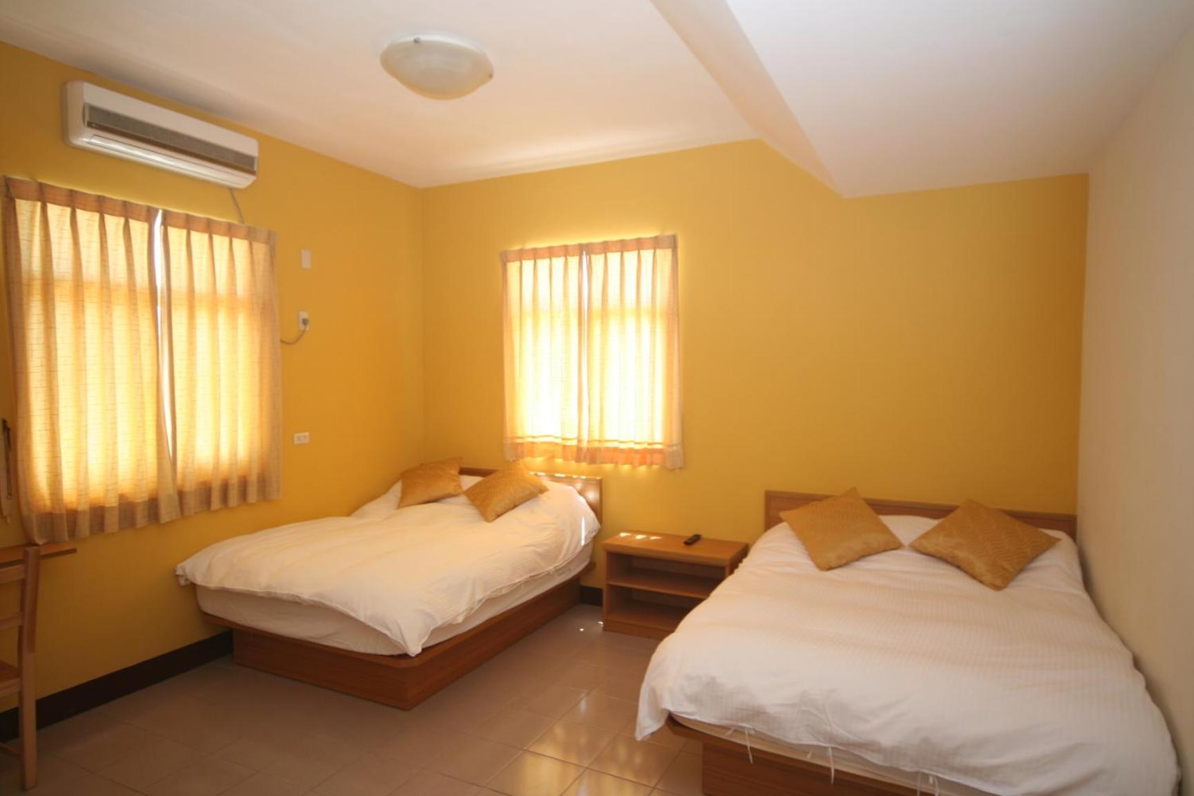 Standard Quadruple Room photo 3