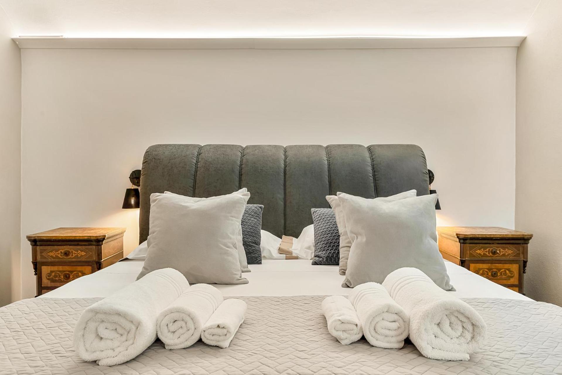 Queen Room with Spa Bath photo 1