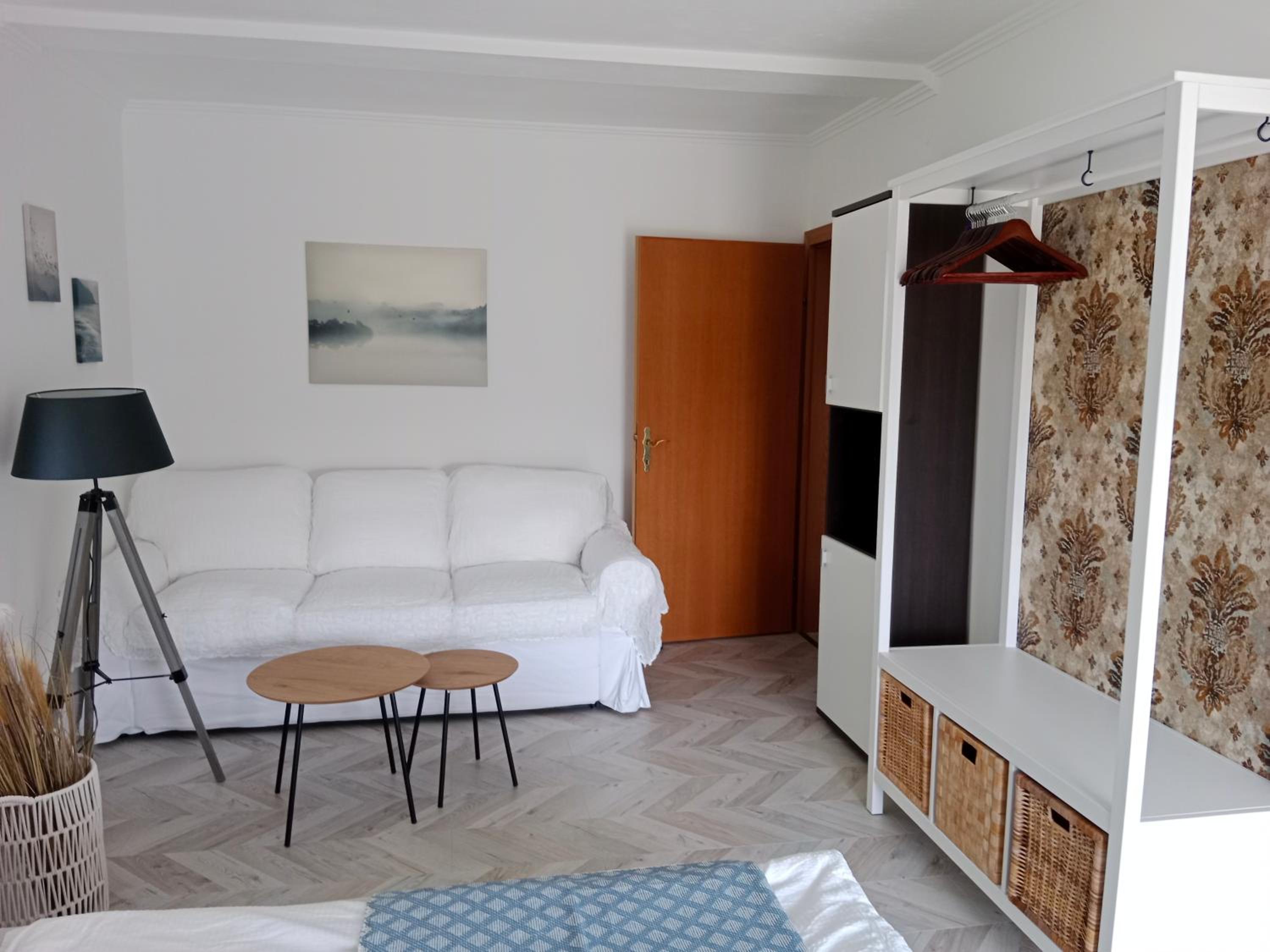 Large Two-Bedroom Apartment with Balcony Nr 2 photo 2