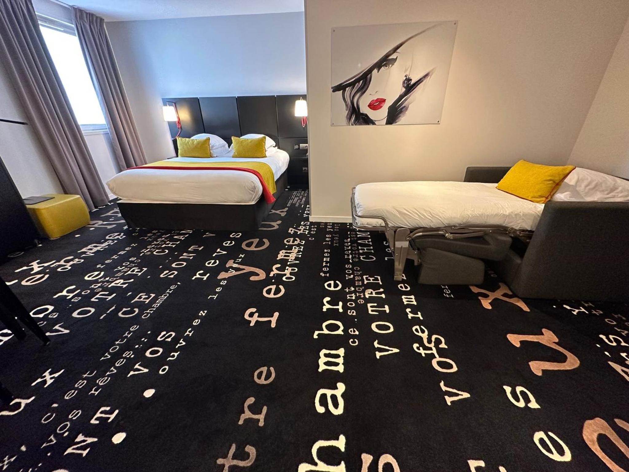 Comfort Queen Room - Photo 7