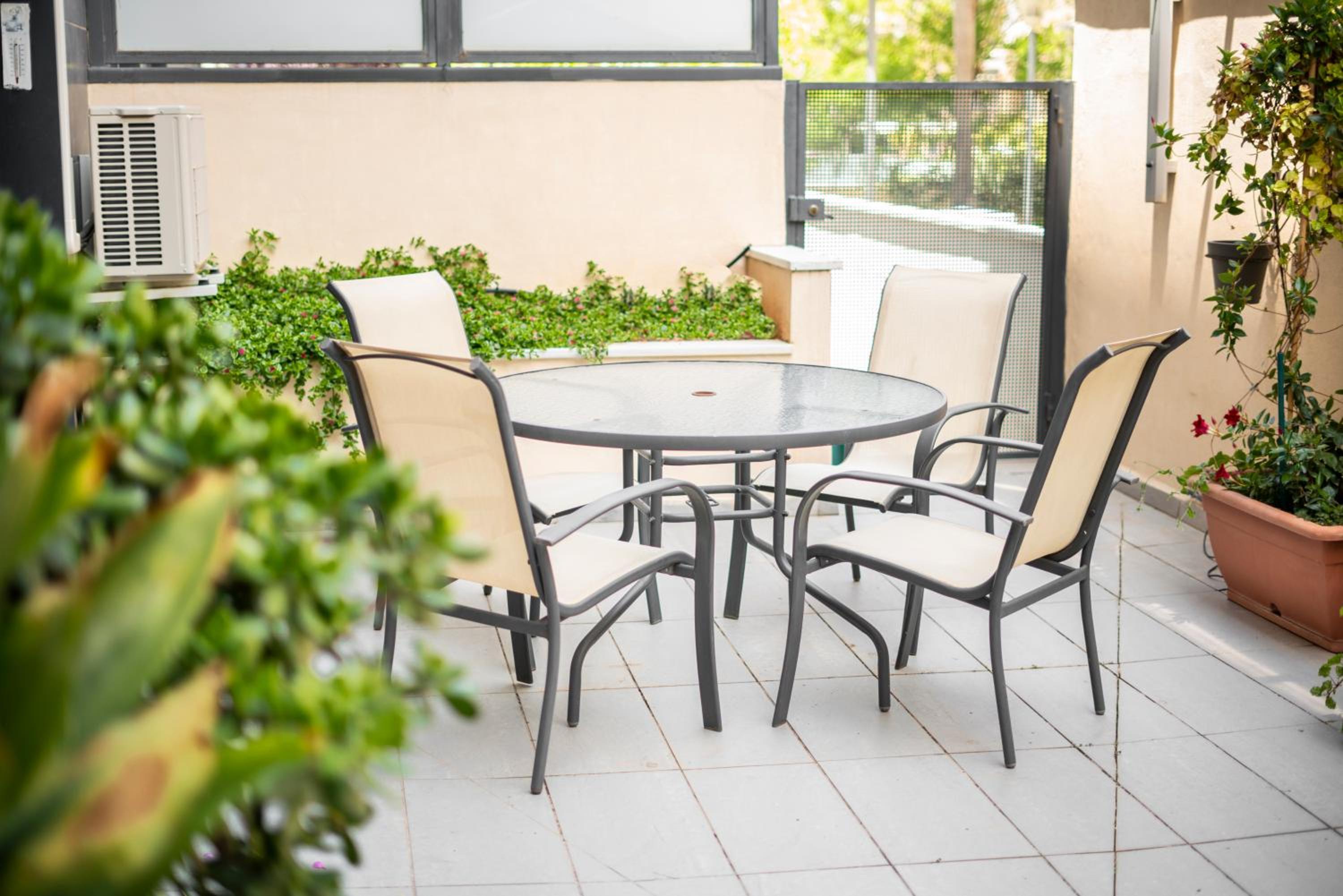 Suite with Terrace - Photo 26