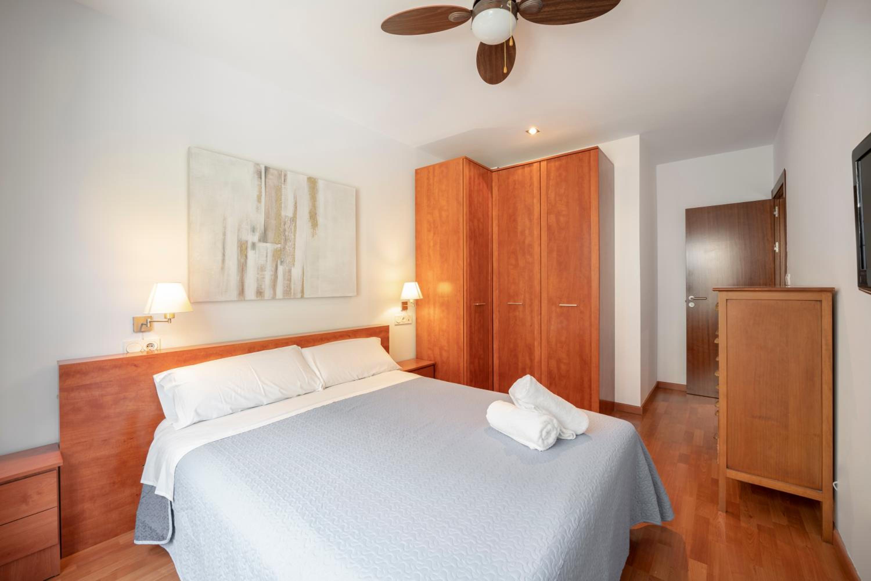 Suite with Terrace - Photo 12