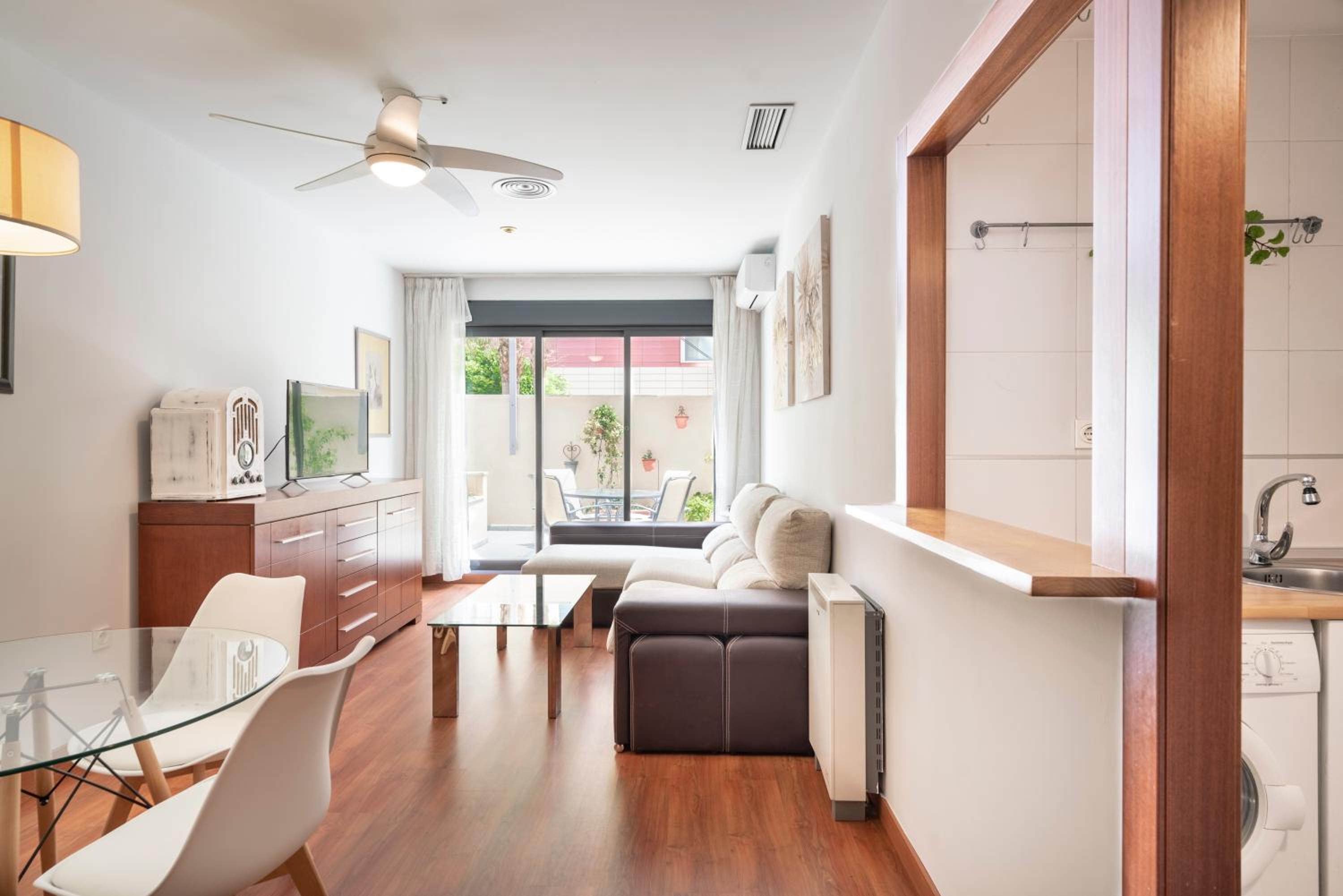 Suite with Terrace - Photo 5