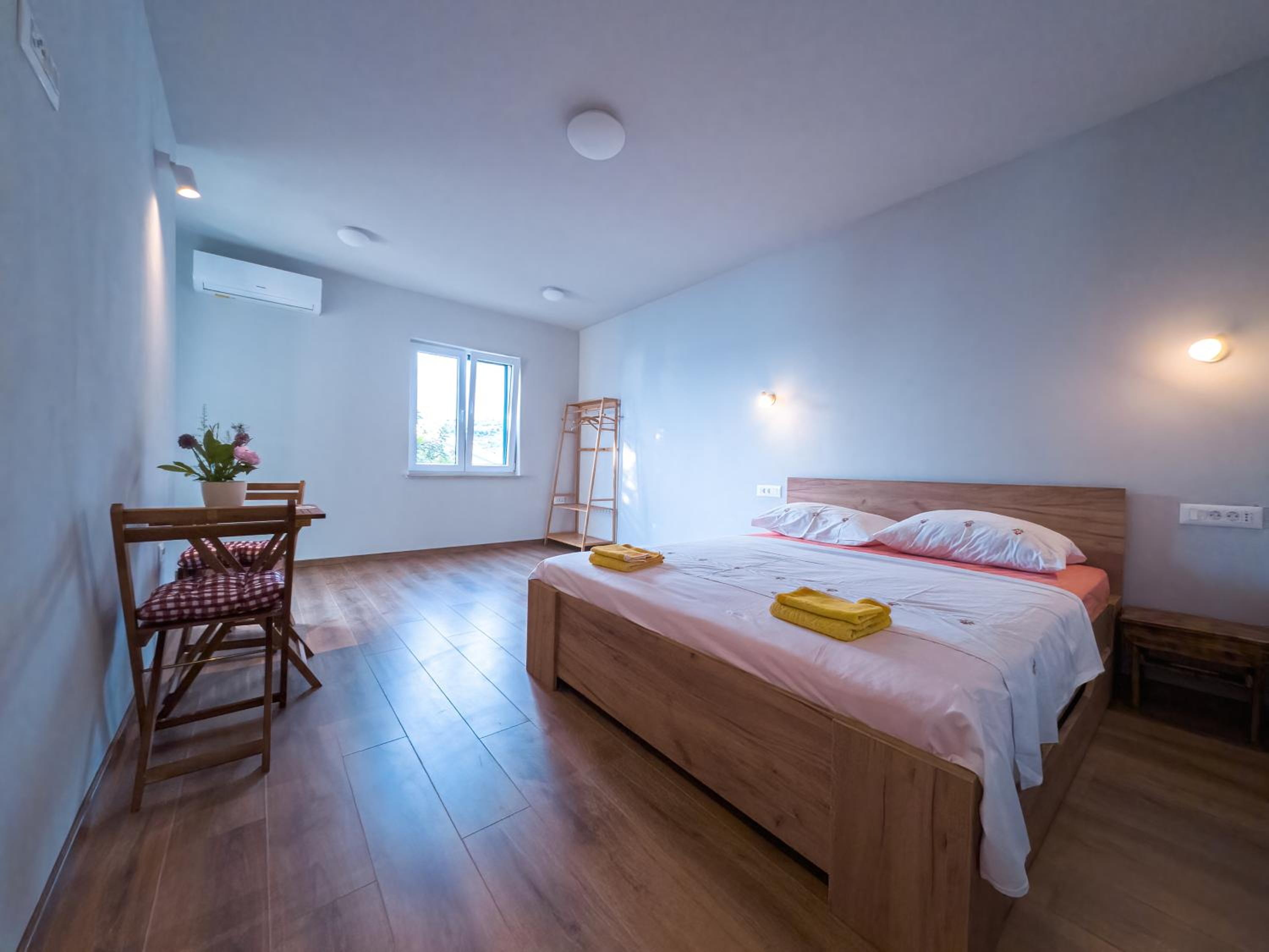 Apartment With Sea View