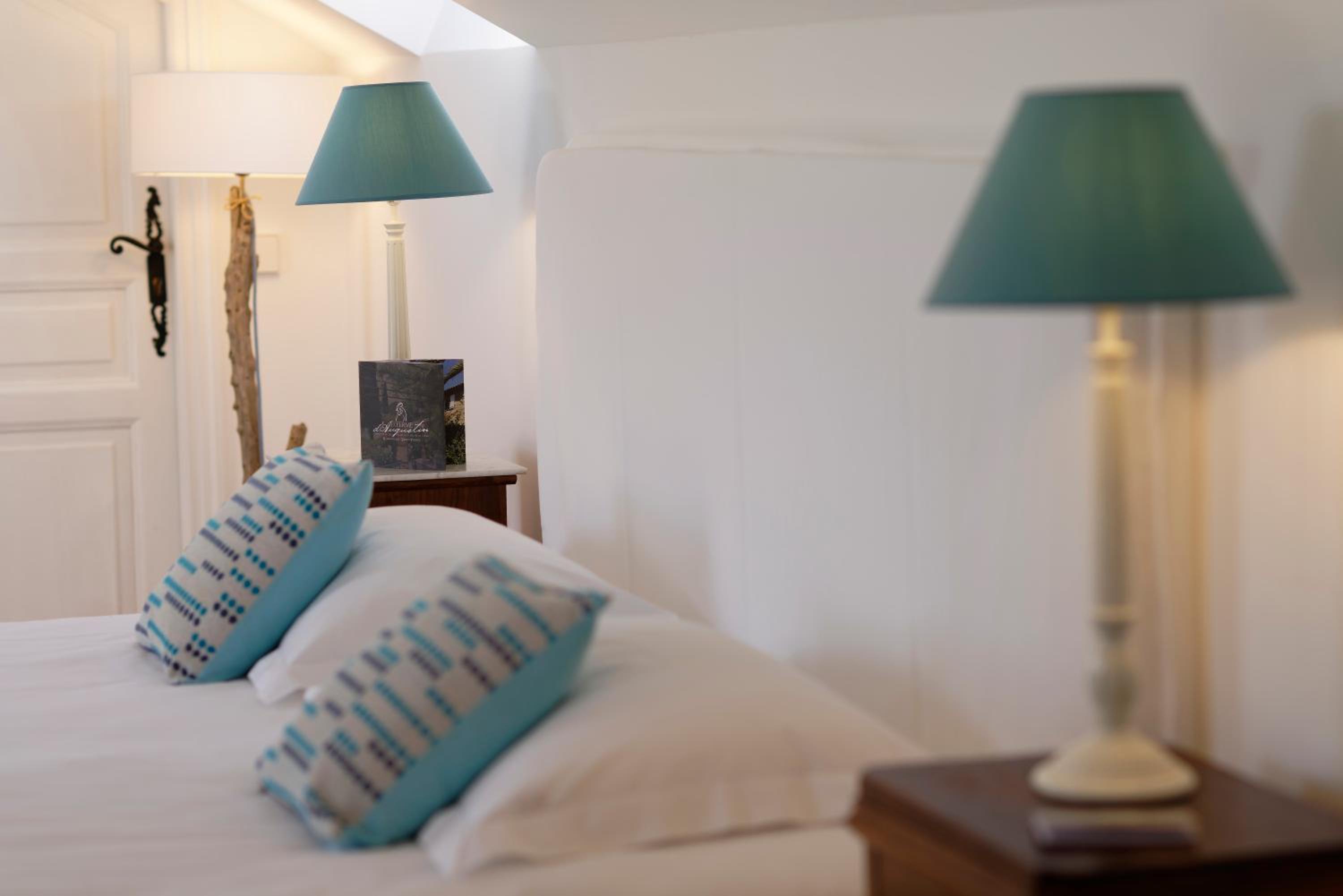 Deluxe Double Room with Extra Bed