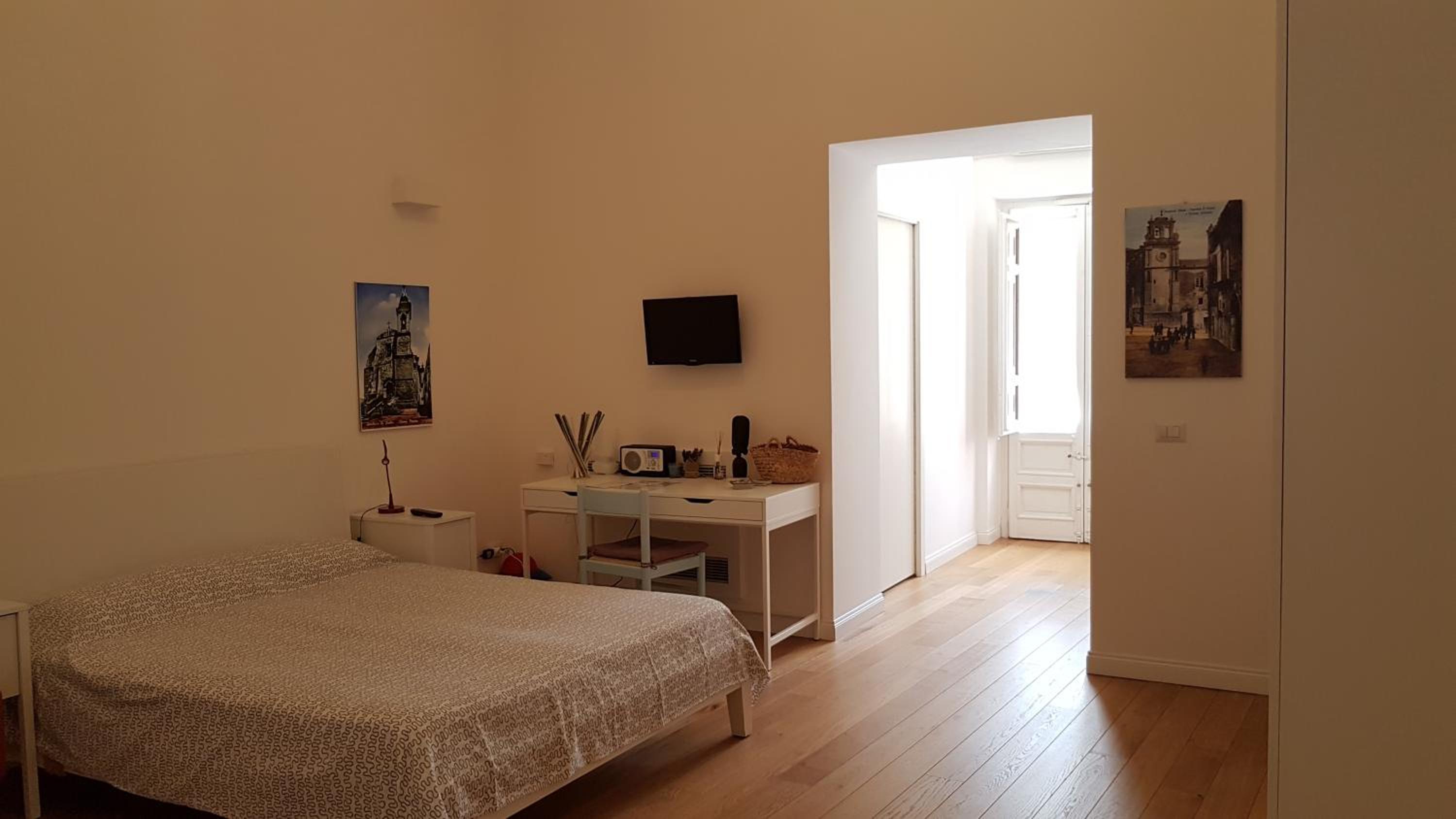 Double Room - Photo 4