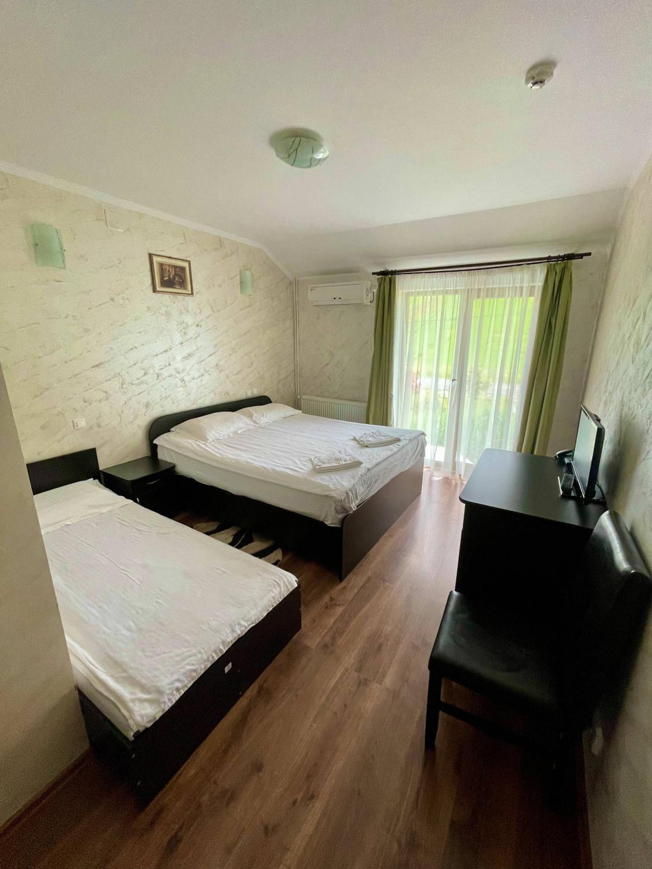 King Room With Balcony photo 1