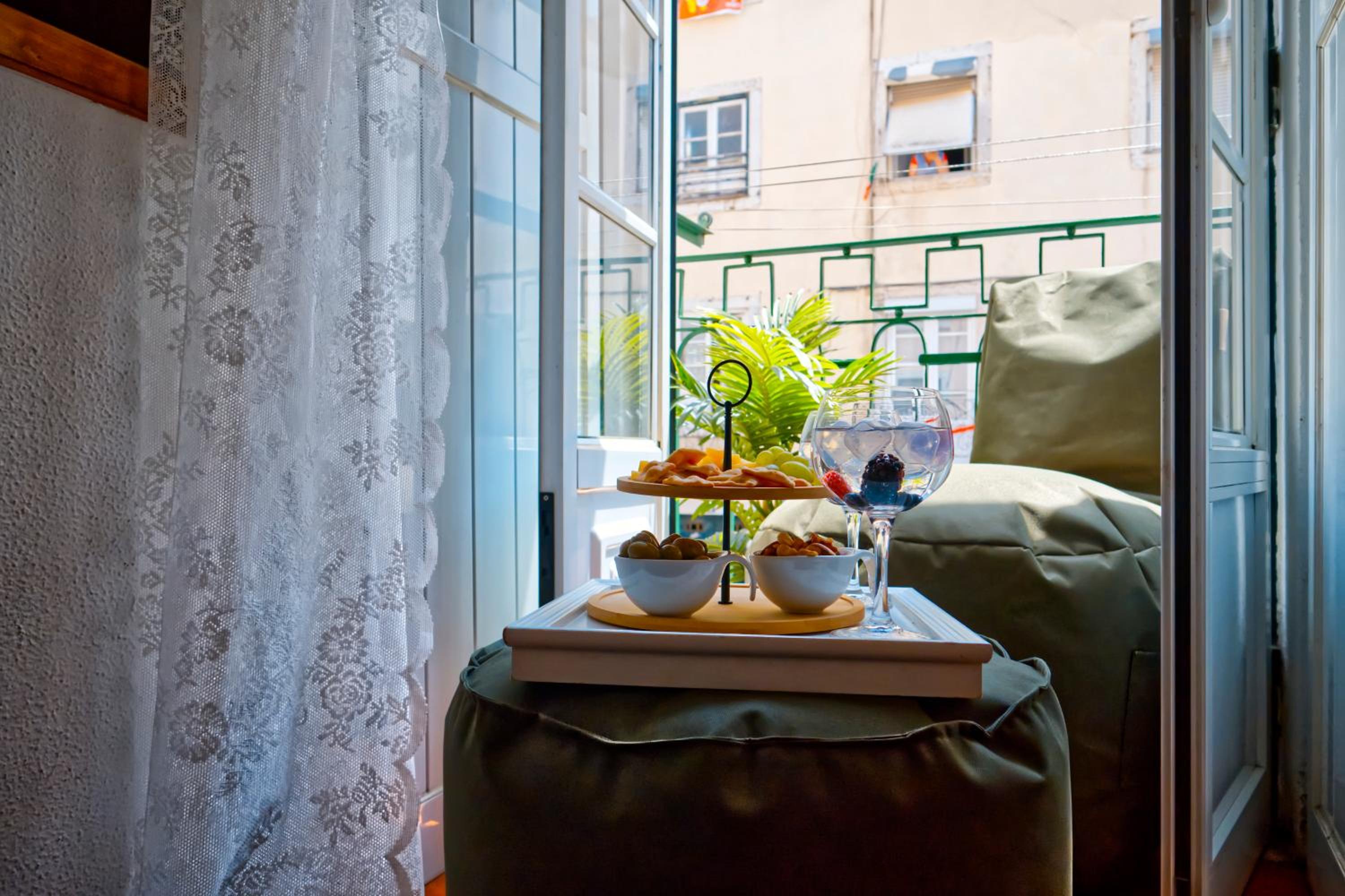 One-Bedroom Apartment - Photo 21
