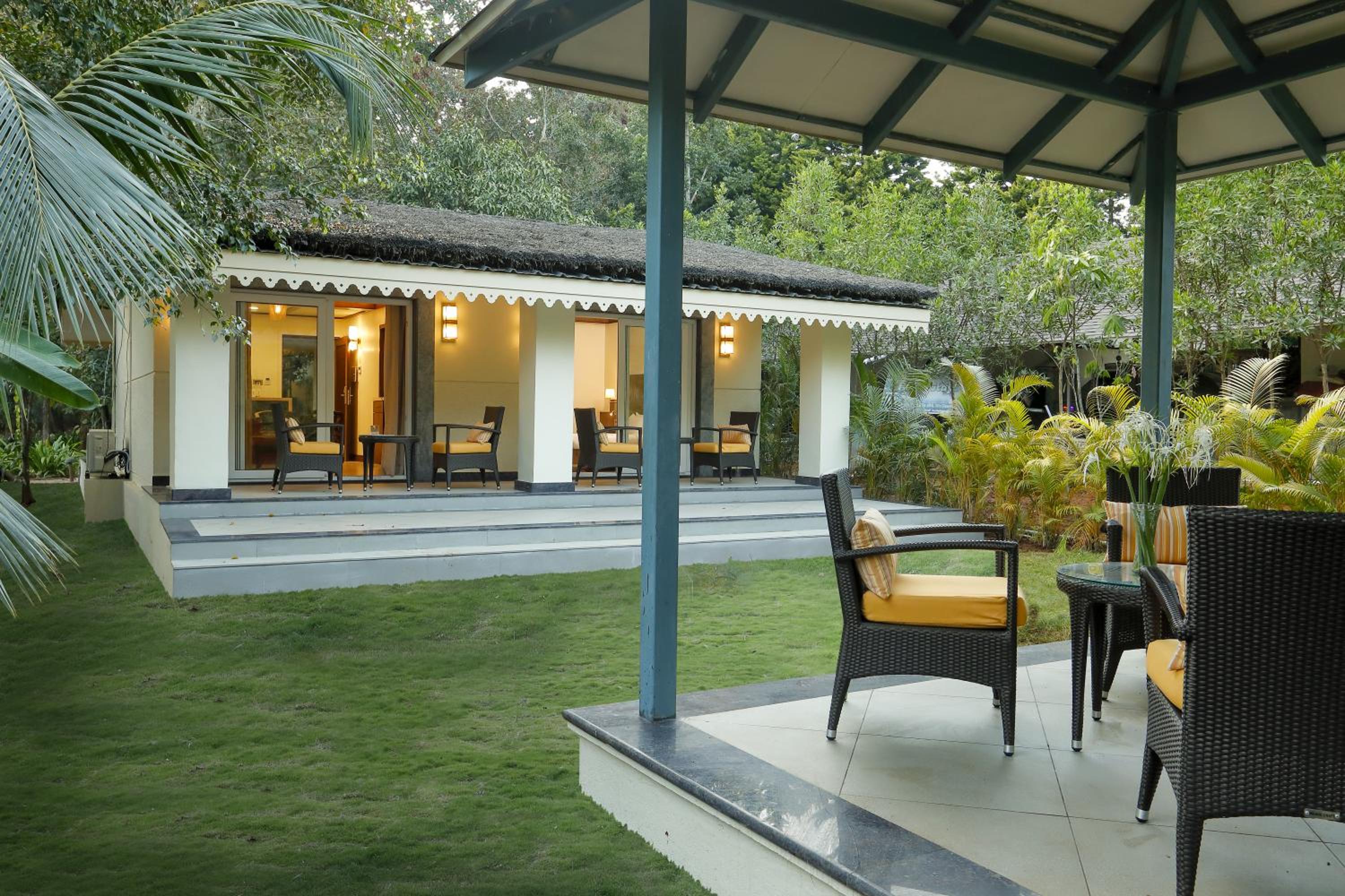 Suite with Garden View - Photo 8
