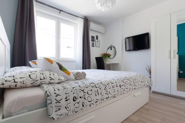 Comfort Double Room with Shower