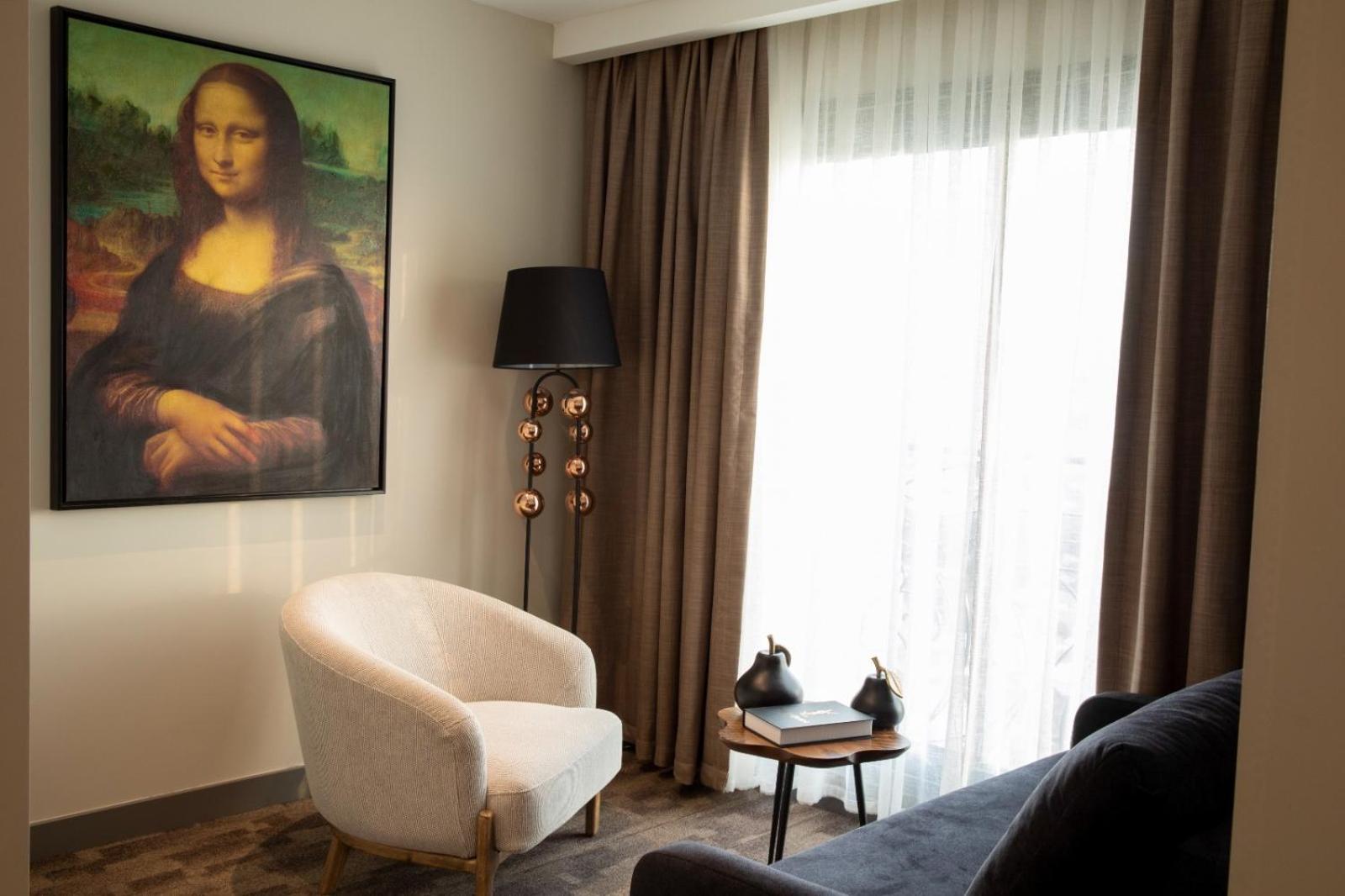 King Room