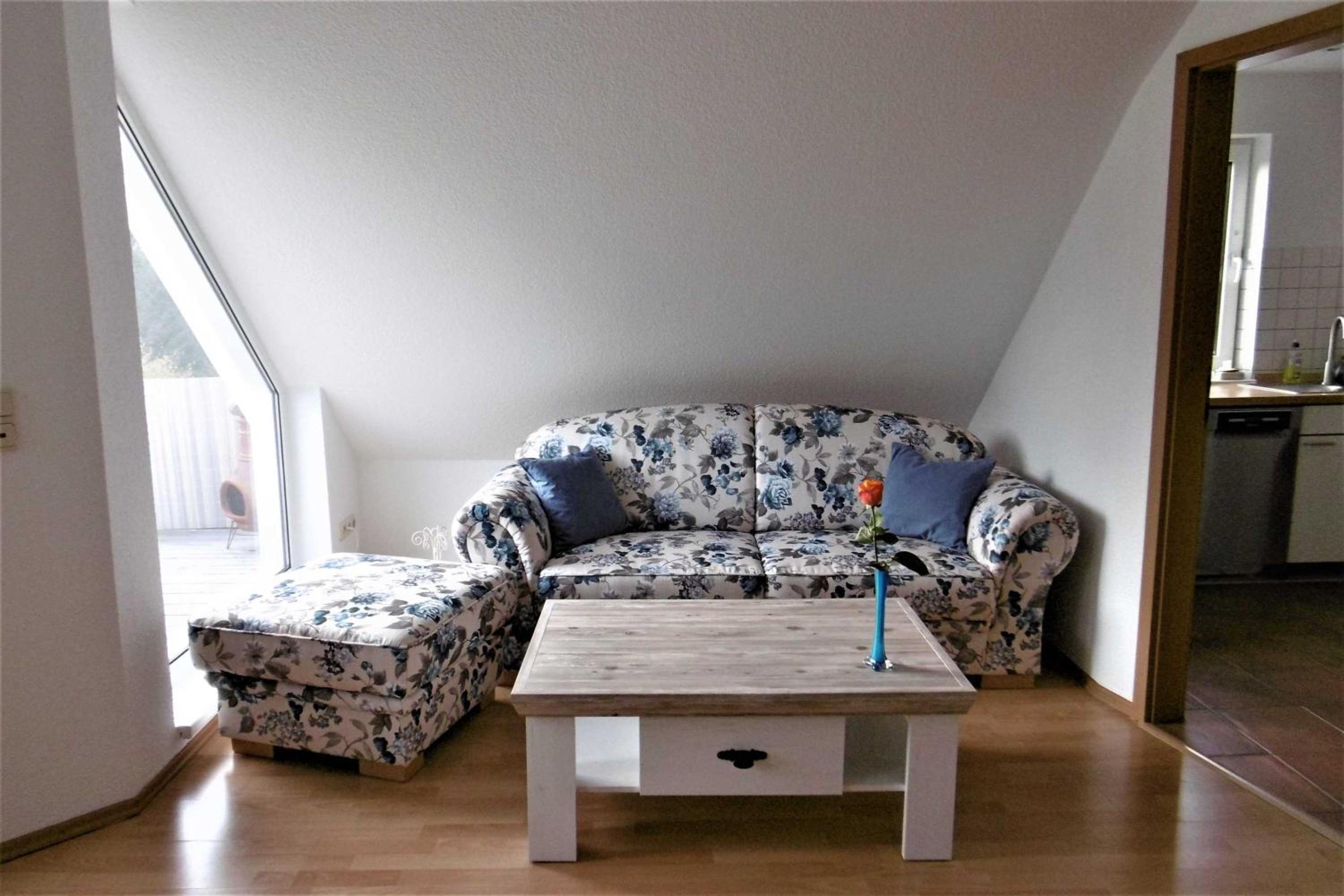 Three-Bedroom Apartment with Balcony photo 1