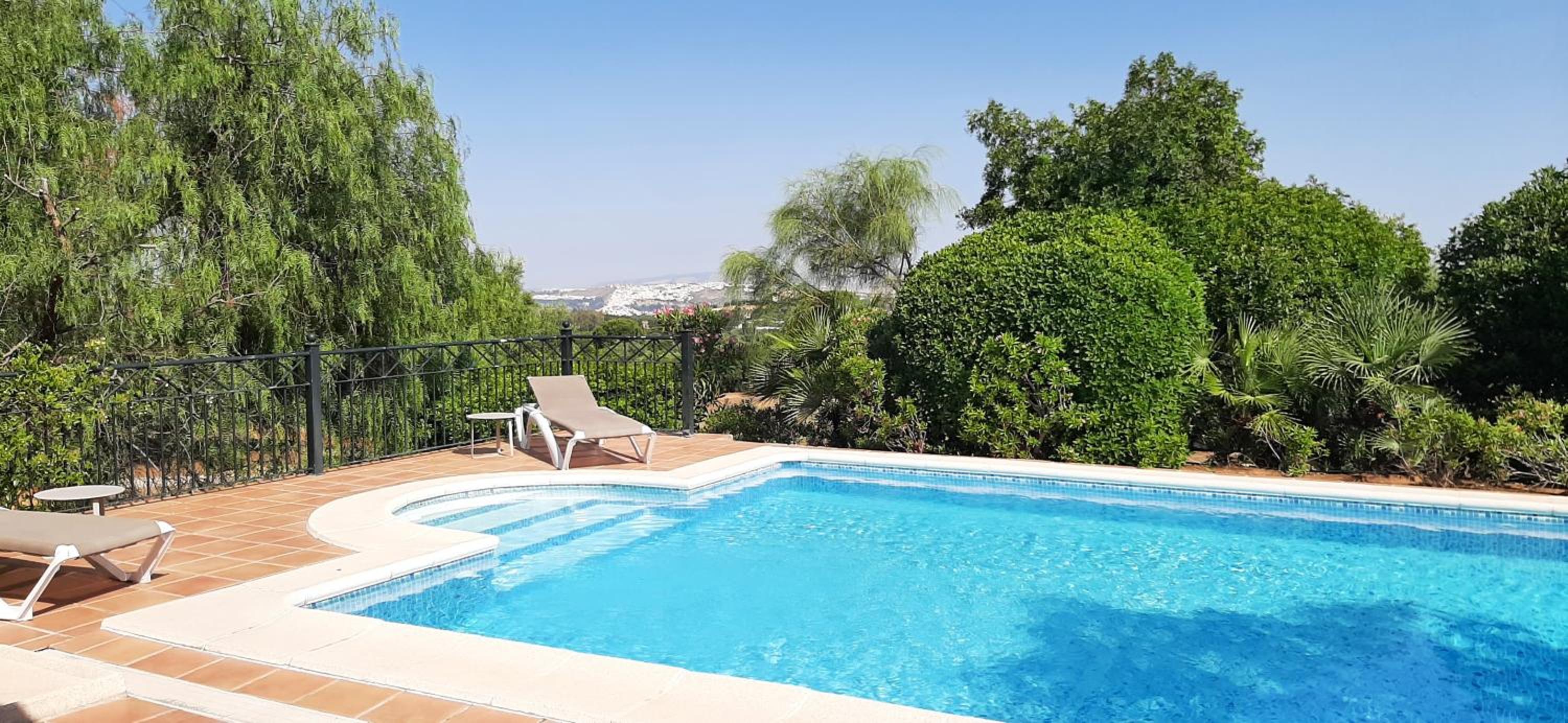 Four-Bedroom Villa With Private Pool photo 3