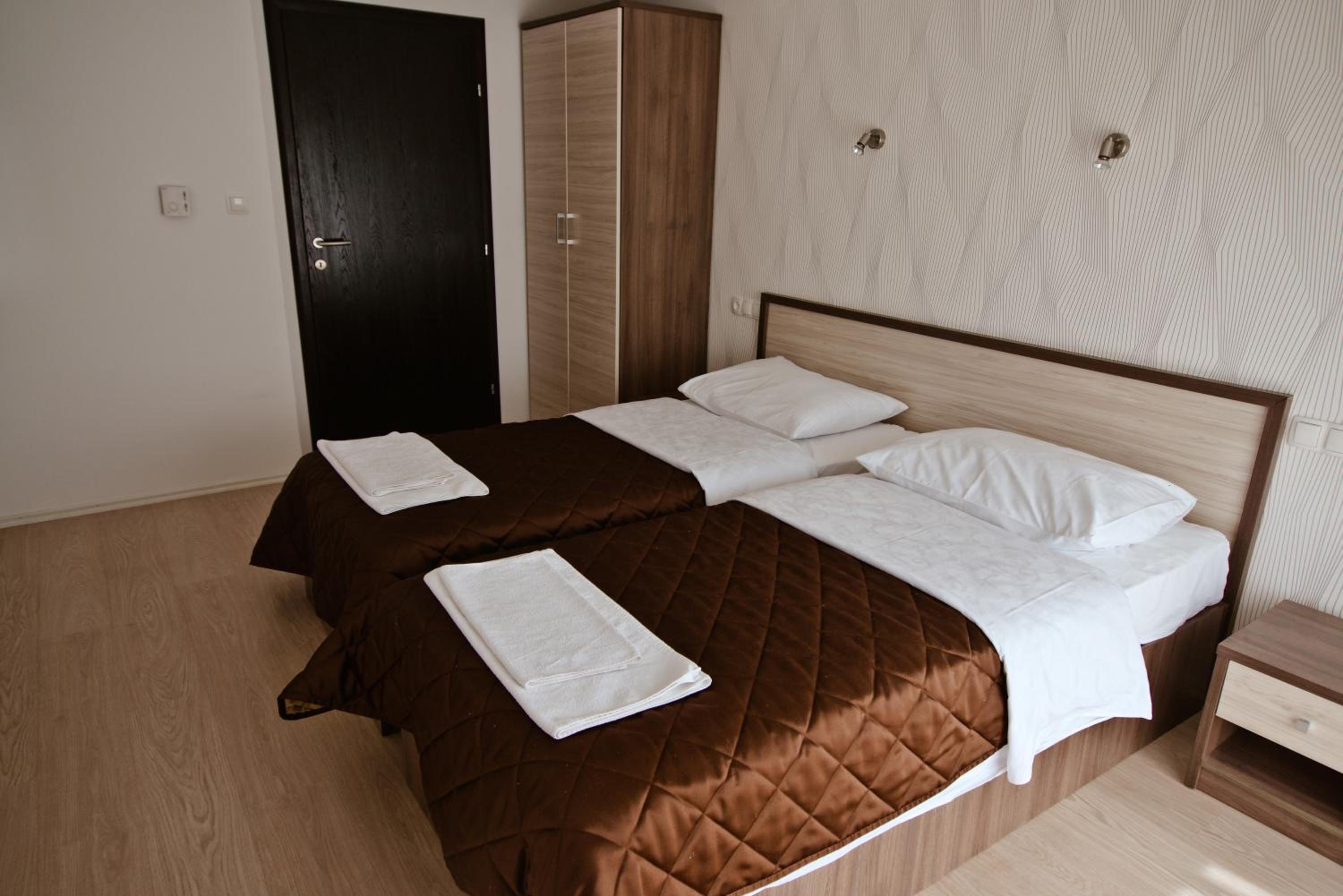 Apartment with Terrace photo 3