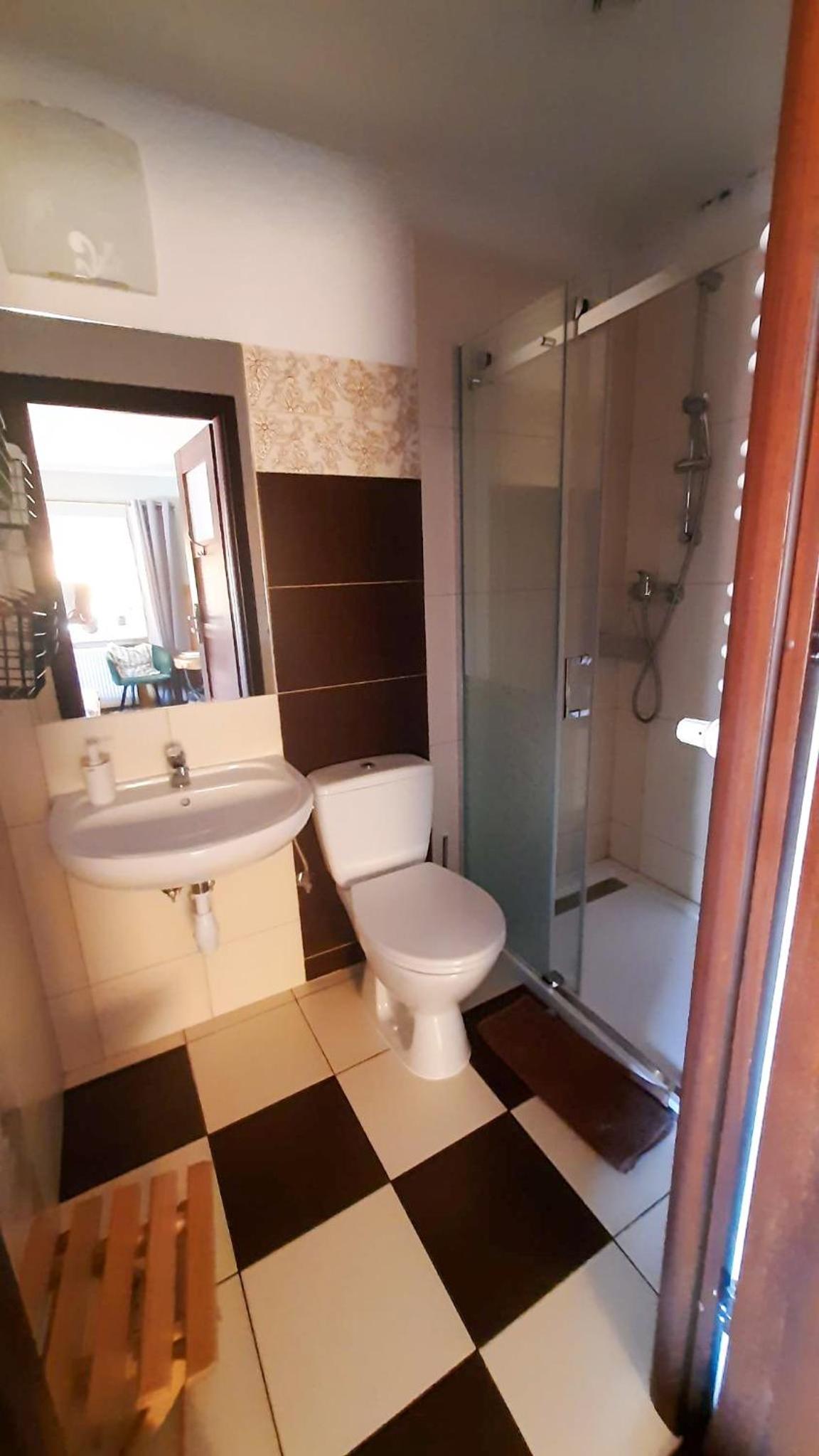 Triple Room with Private Bathroom photo 3