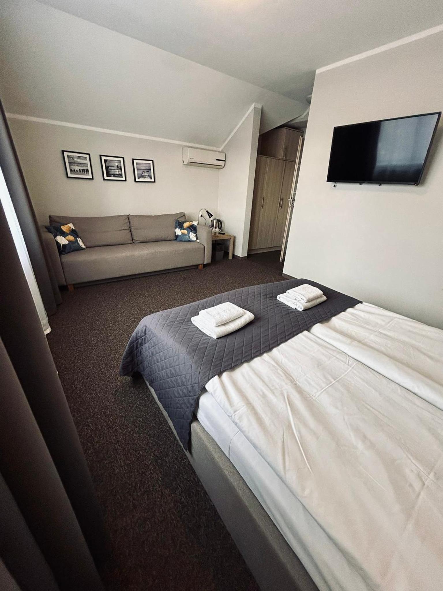 Triple Room - Photo 1