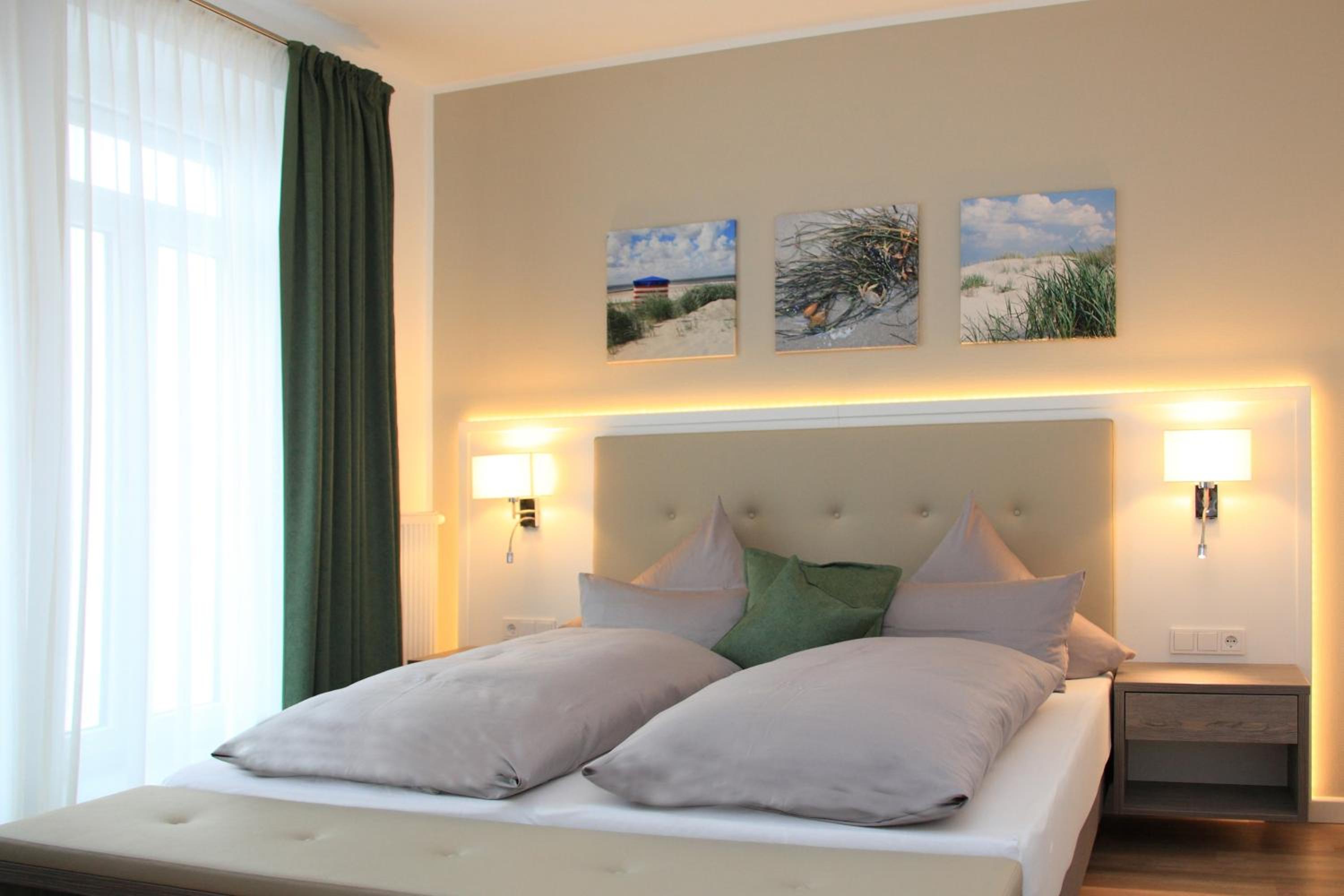 Double Room Main Building - Photo 3