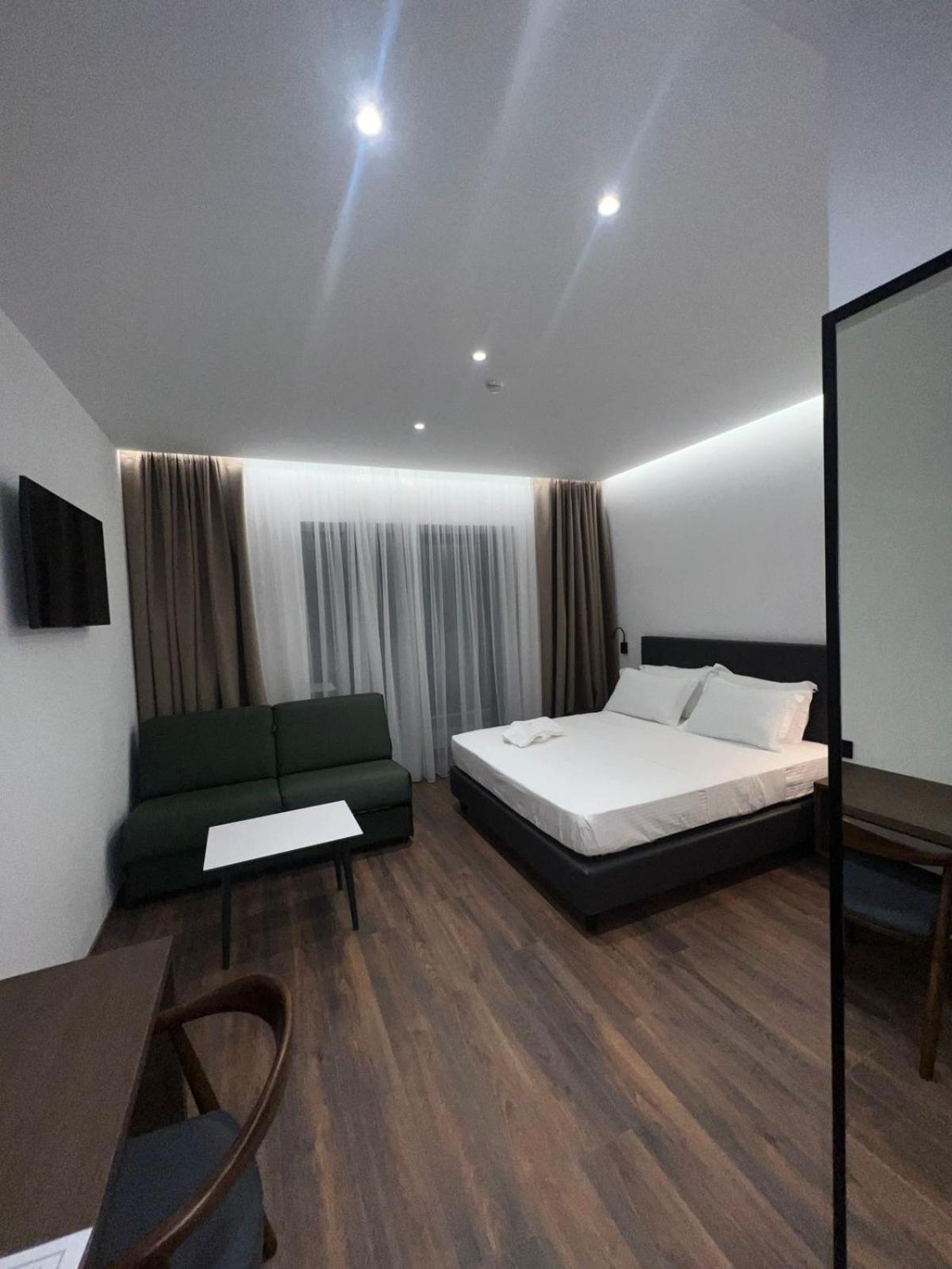 Deluxe Quadruple Room with Mountain View photo 3
