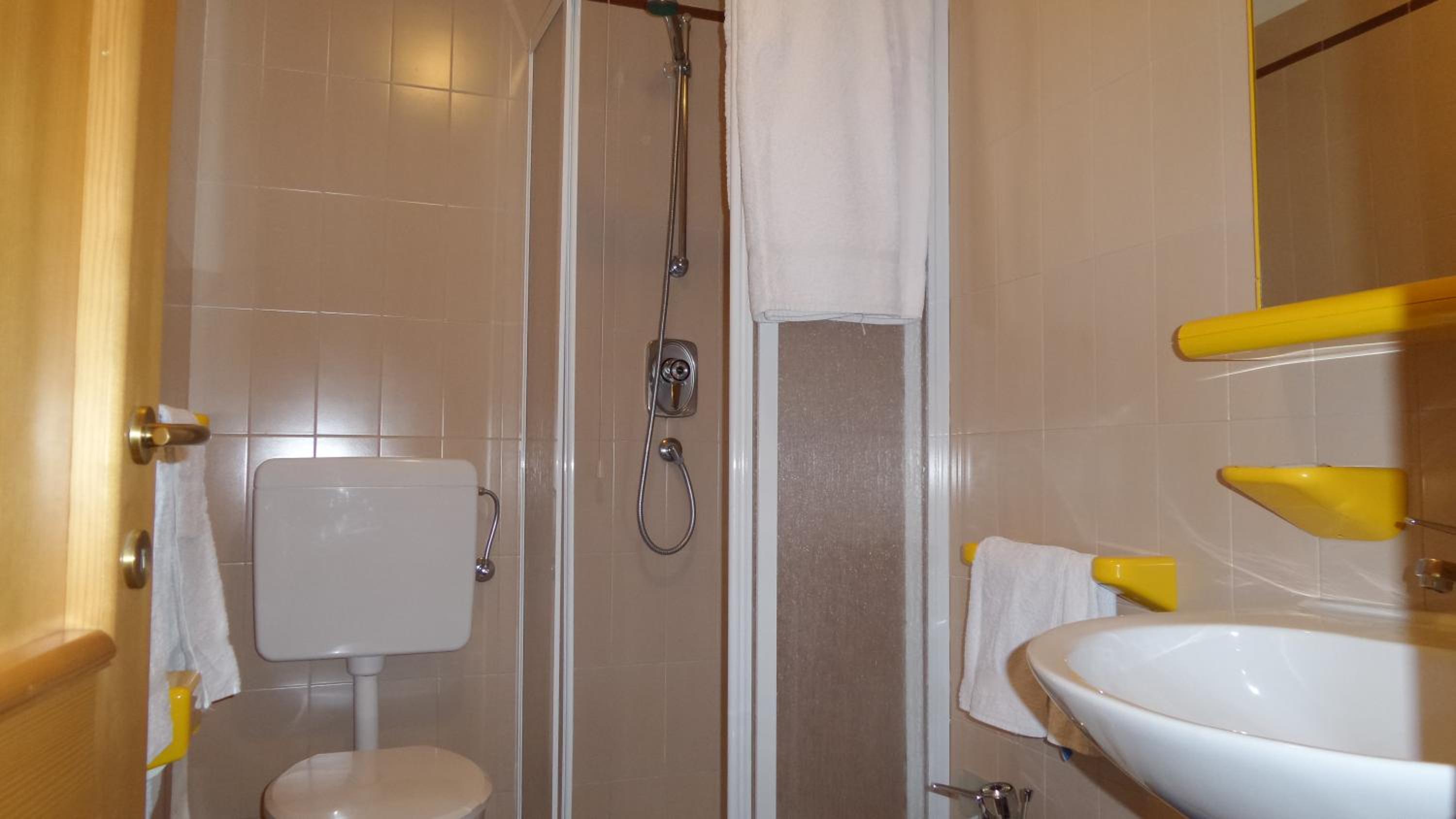 Triple Room with Balcony photo 2