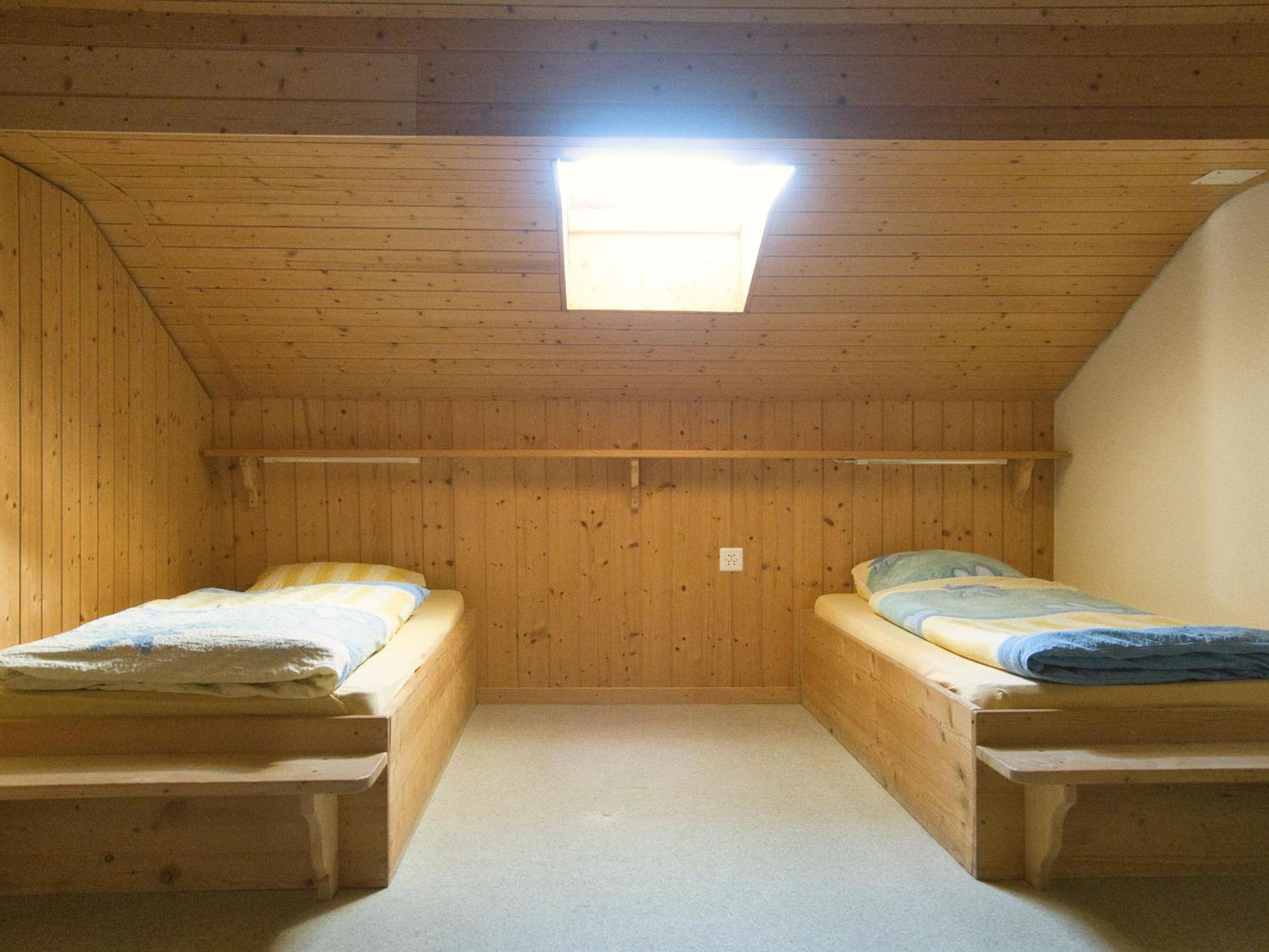 Bed in 10-Bed Mixed Dormitory Room photo 2