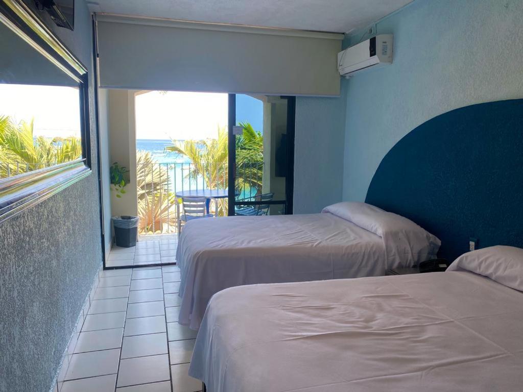 Double Room with Garden View - Photo 1