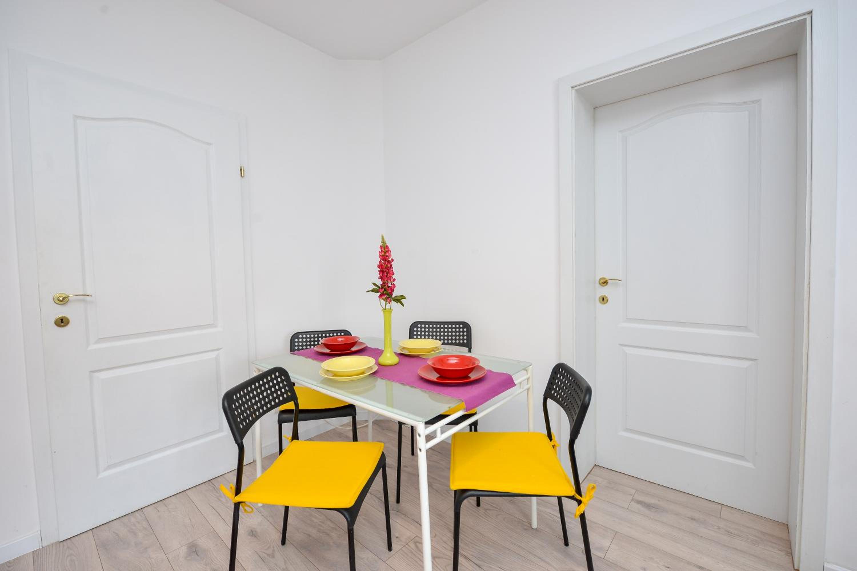 Two-Bedroom Apartment - Photo 28