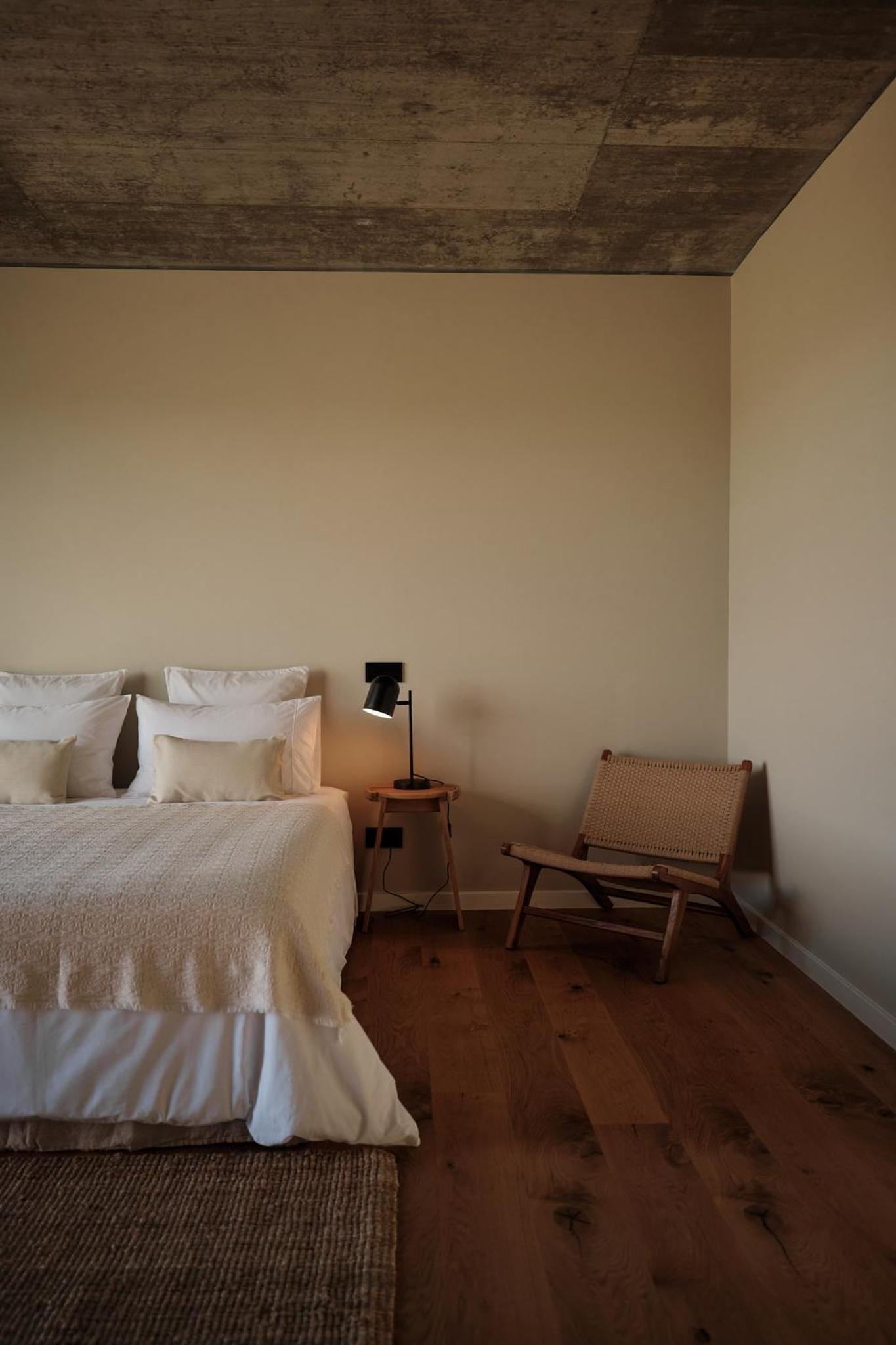 Deluxe Double Room - Photo 1