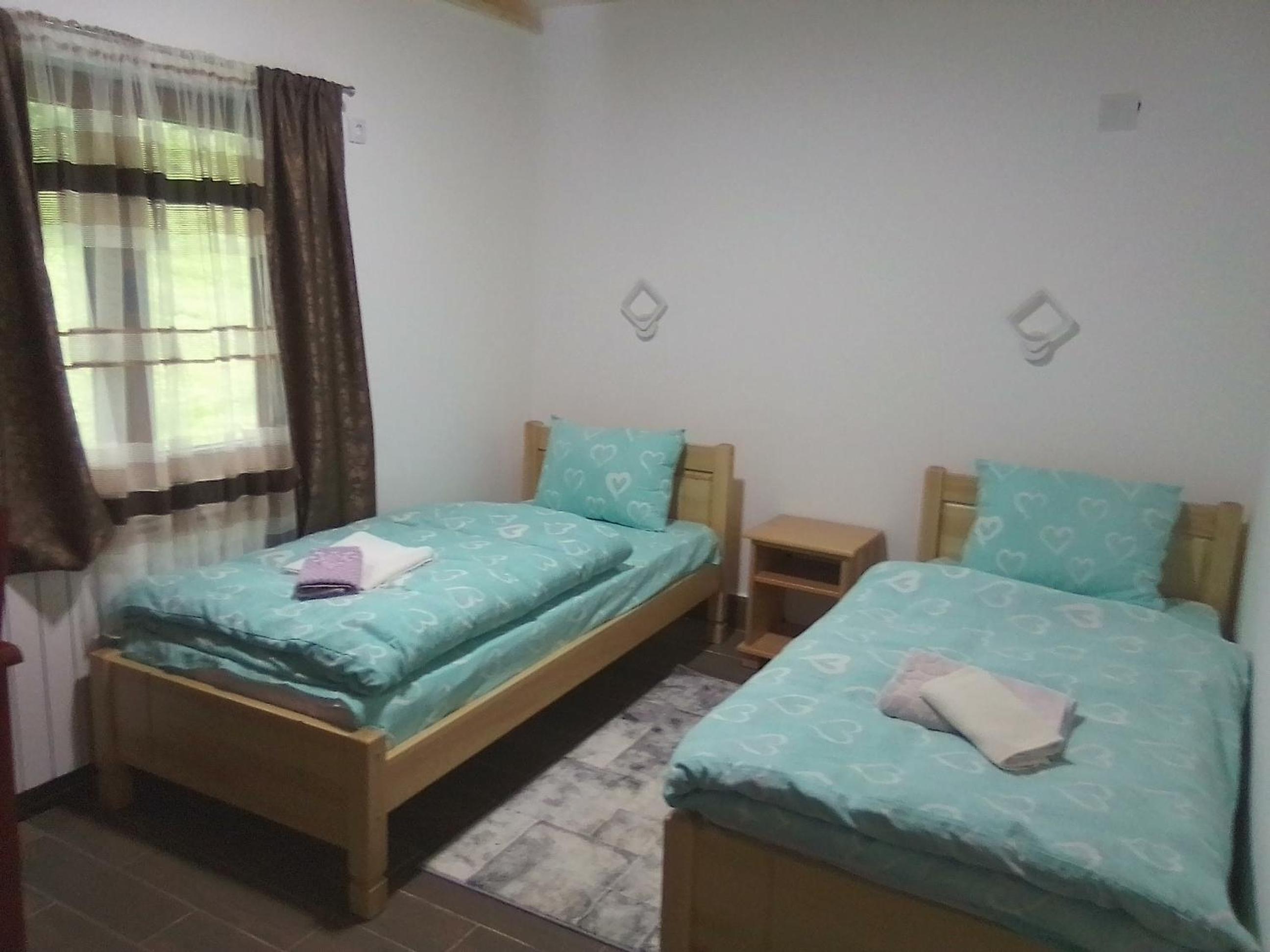 Small Twin Room photo 1
