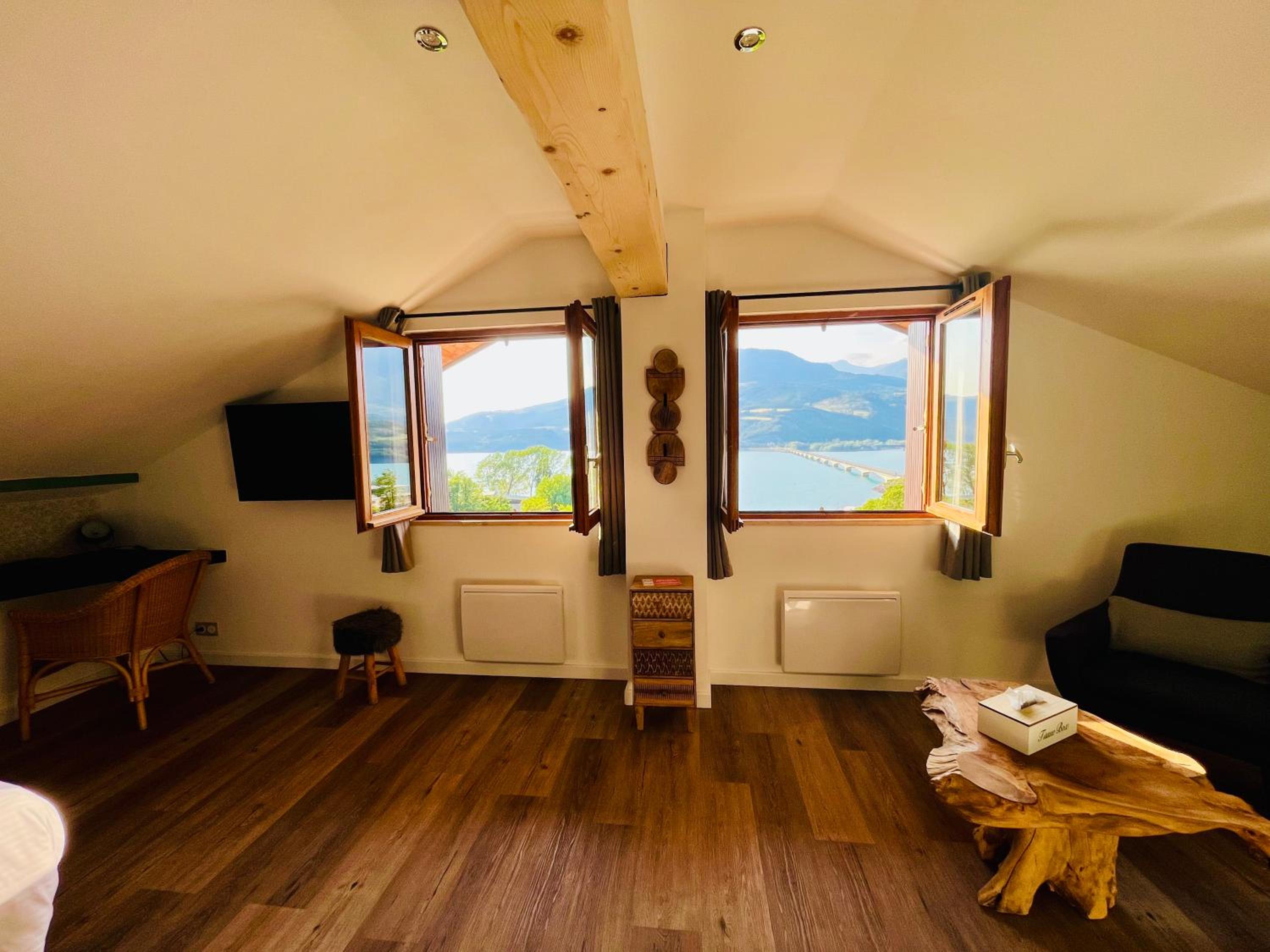 Superior Queen Room - Photo 7