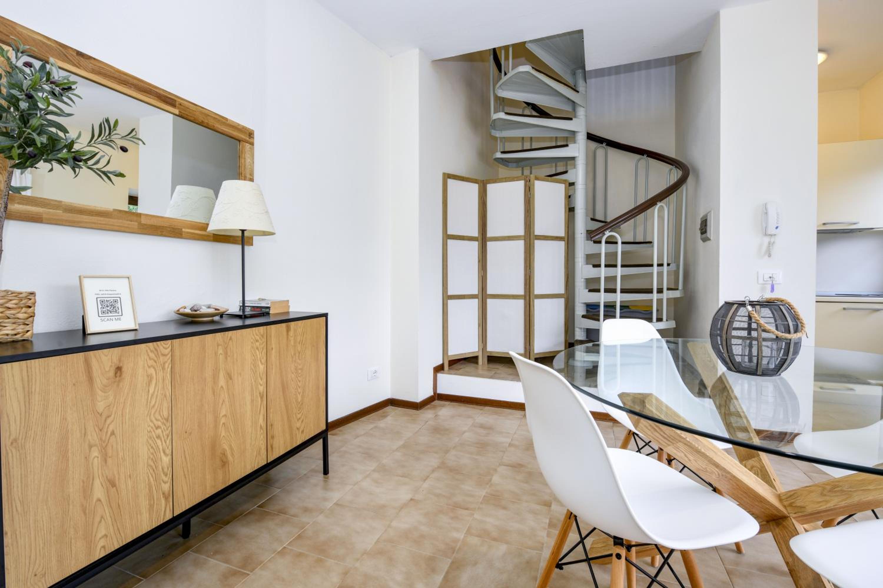 Apartment with Lake View photo 3