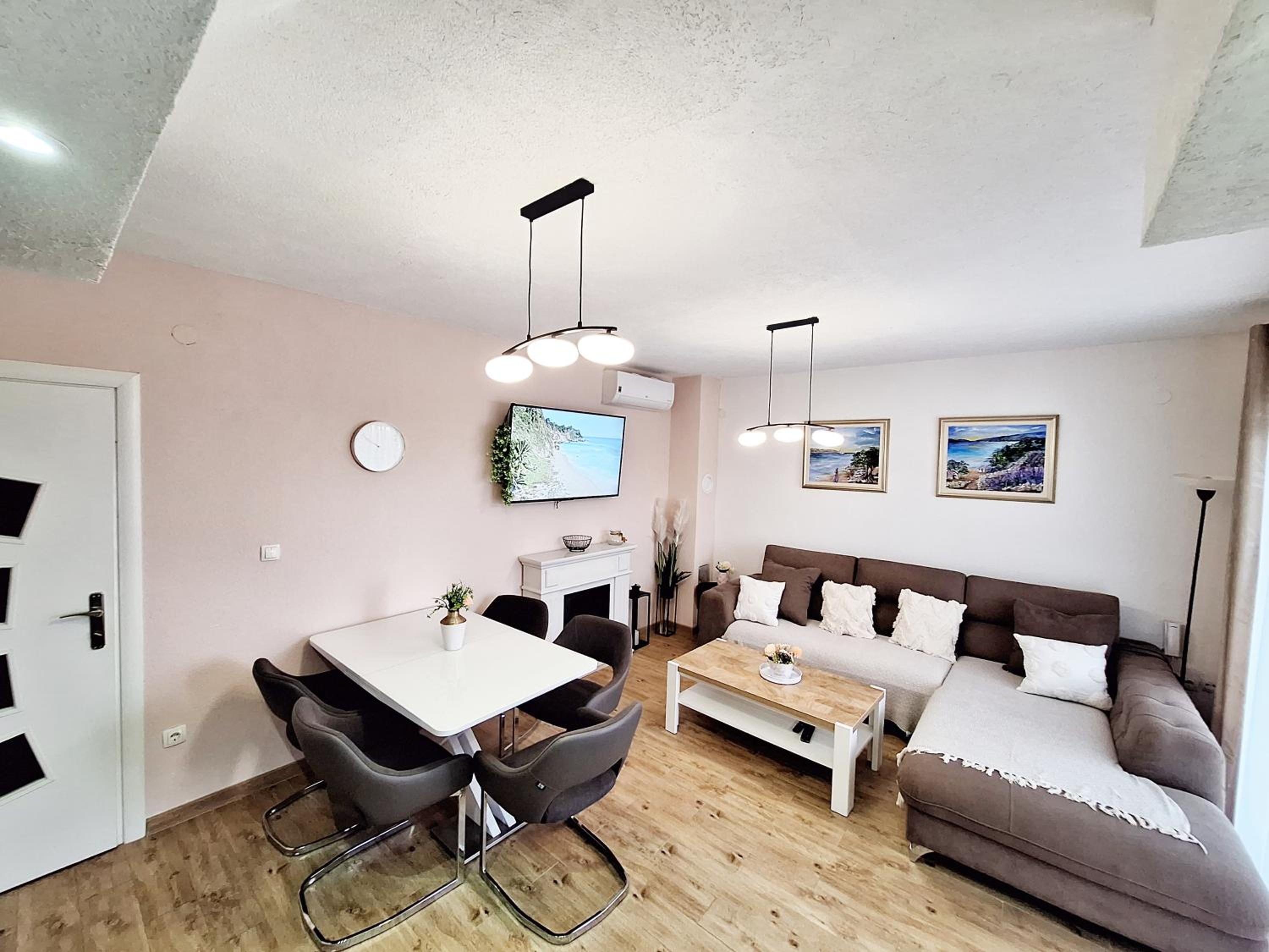 Apartment with Terrace
