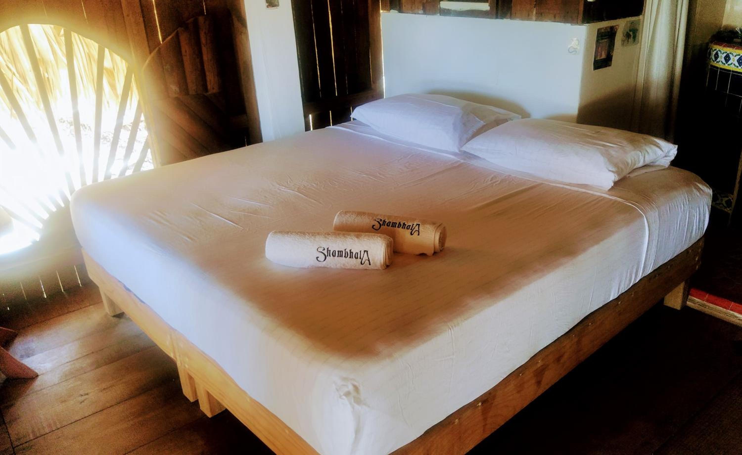 Double Room with Balcony and Sea View - Photo 1