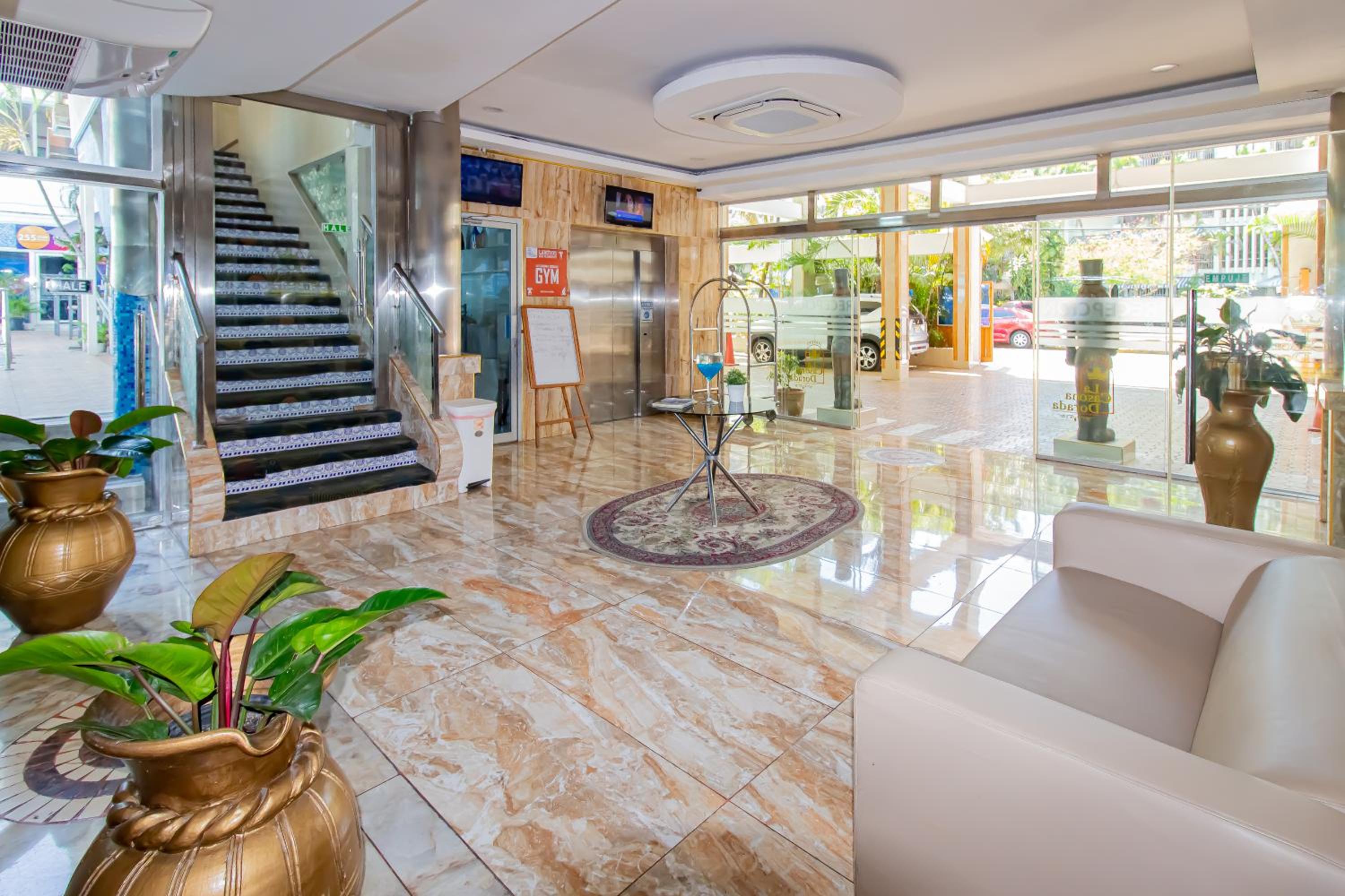 Standard Suite