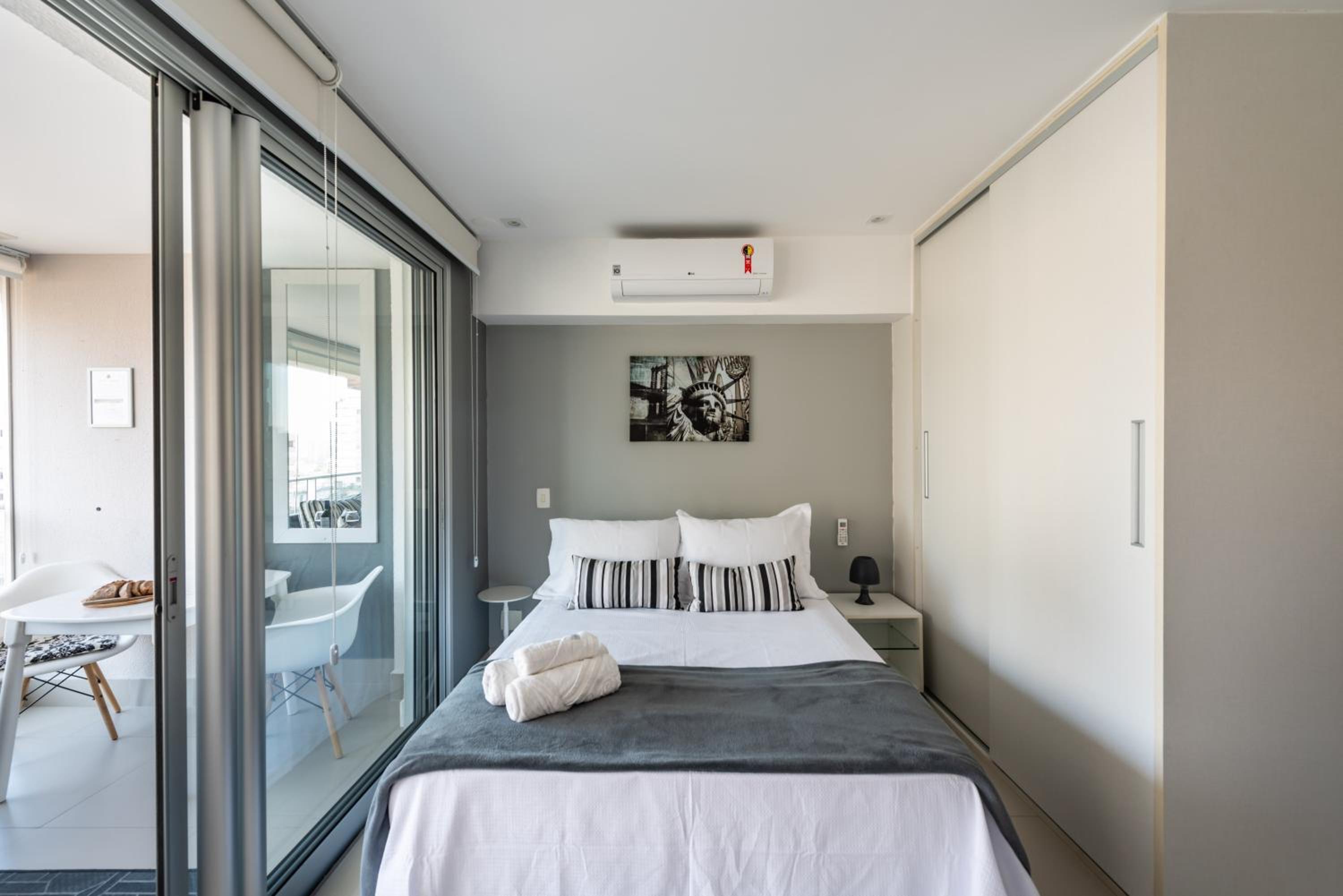 Studio Apartment - Photo 19