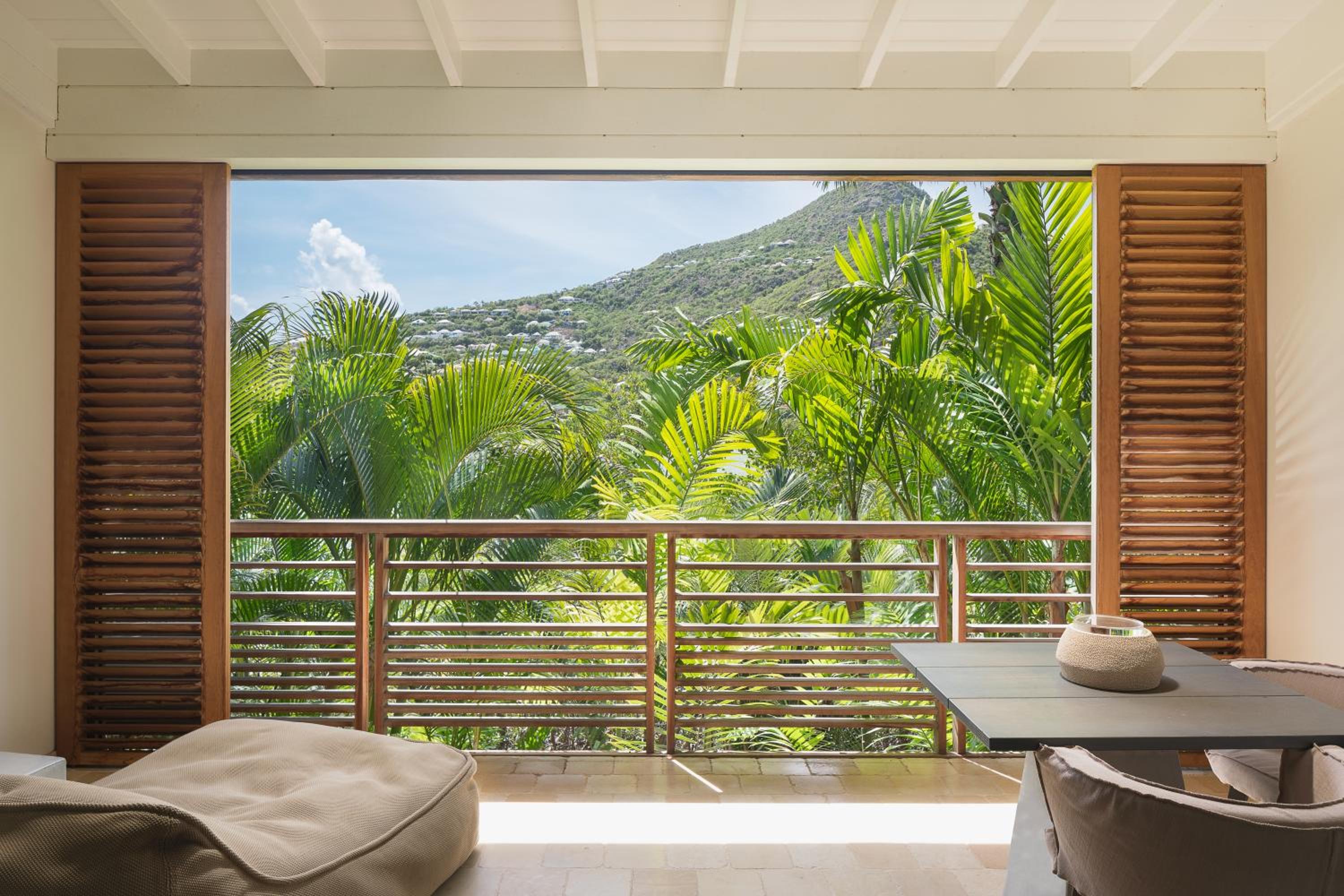 Balcony & Terrace